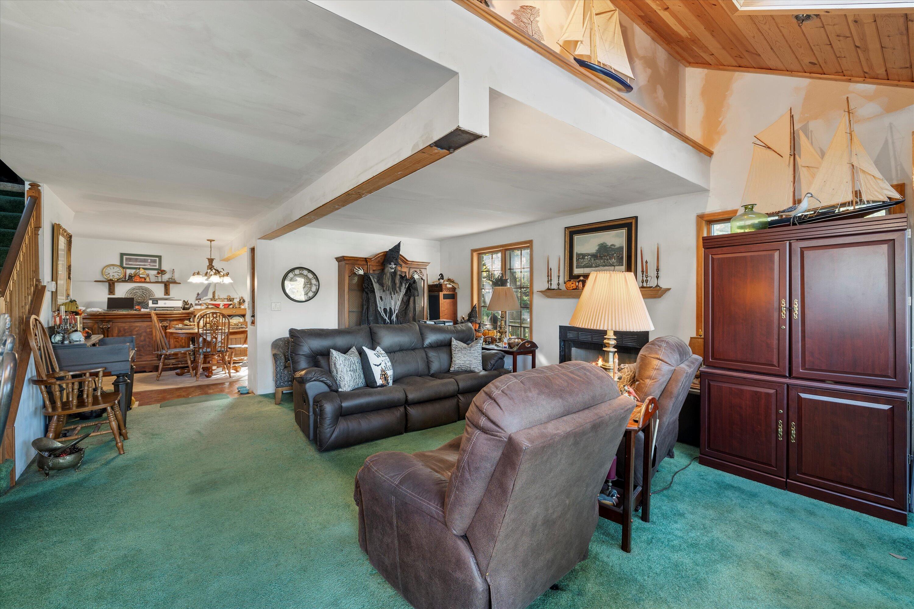 Wisconsin Lake Home for sale (MLS#: 1919478) at N53W34956  Road B -, in Oconomowoc, Wisconsin. (27 of 42)
