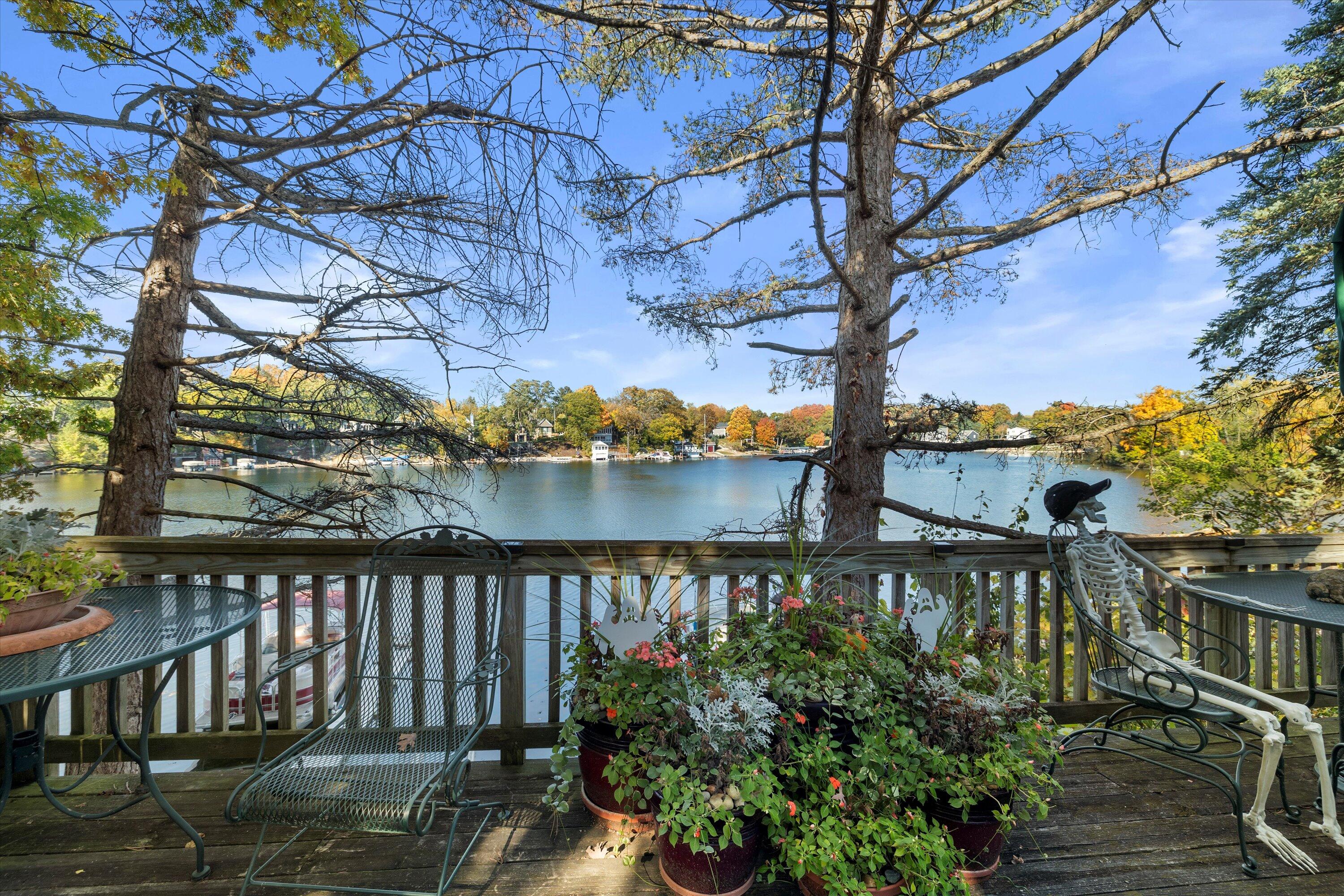 Wisconsin Lake Home for sale (MLS#: 1919478) at N53W34956  Road B -, in Oconomowoc, Wisconsin. (32 of 42)