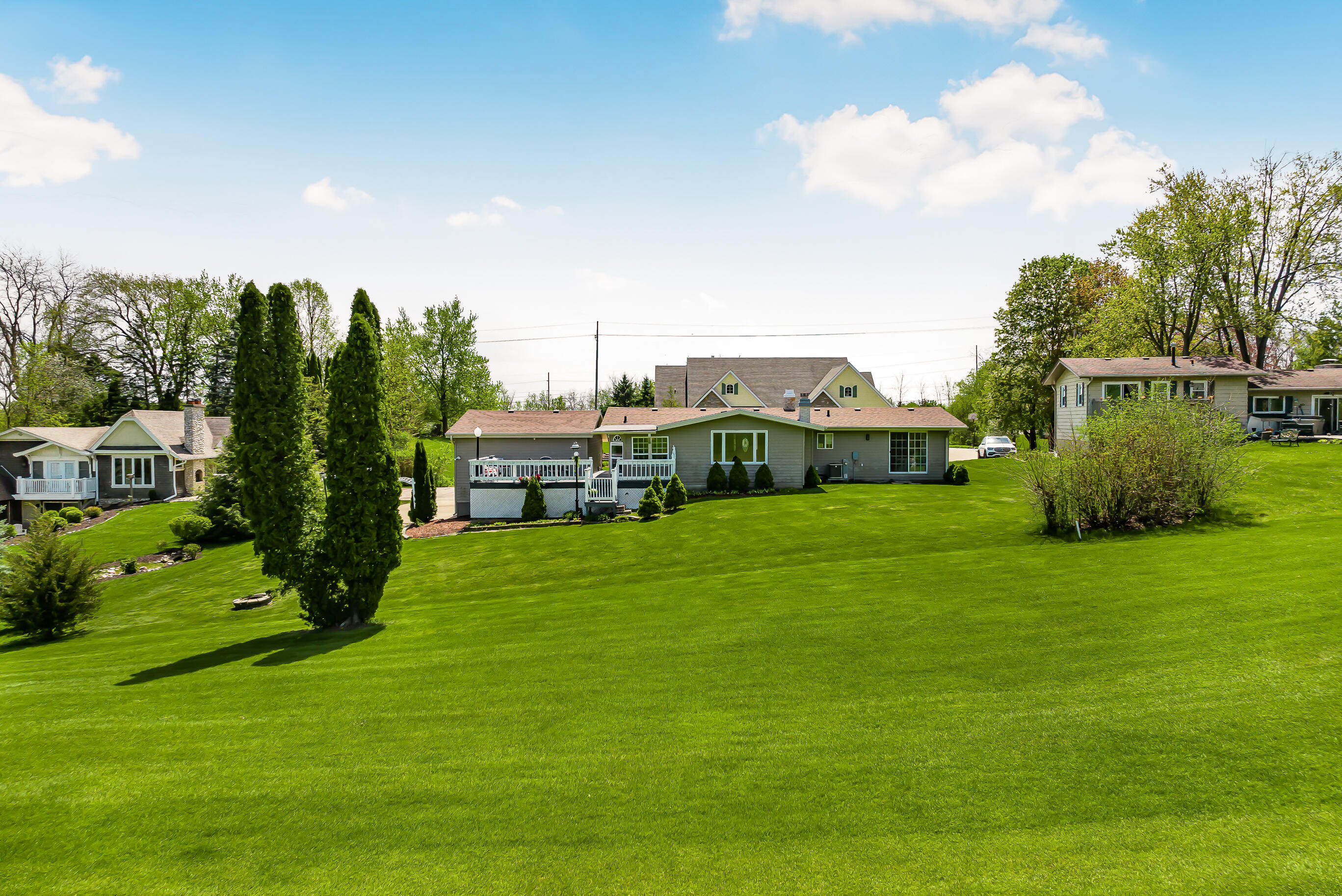 Wisconsin Lake Home for sale (MLS#: 1919545) at 262  Castle Ter, in Fontana, Wisconsin. (44 of 54)