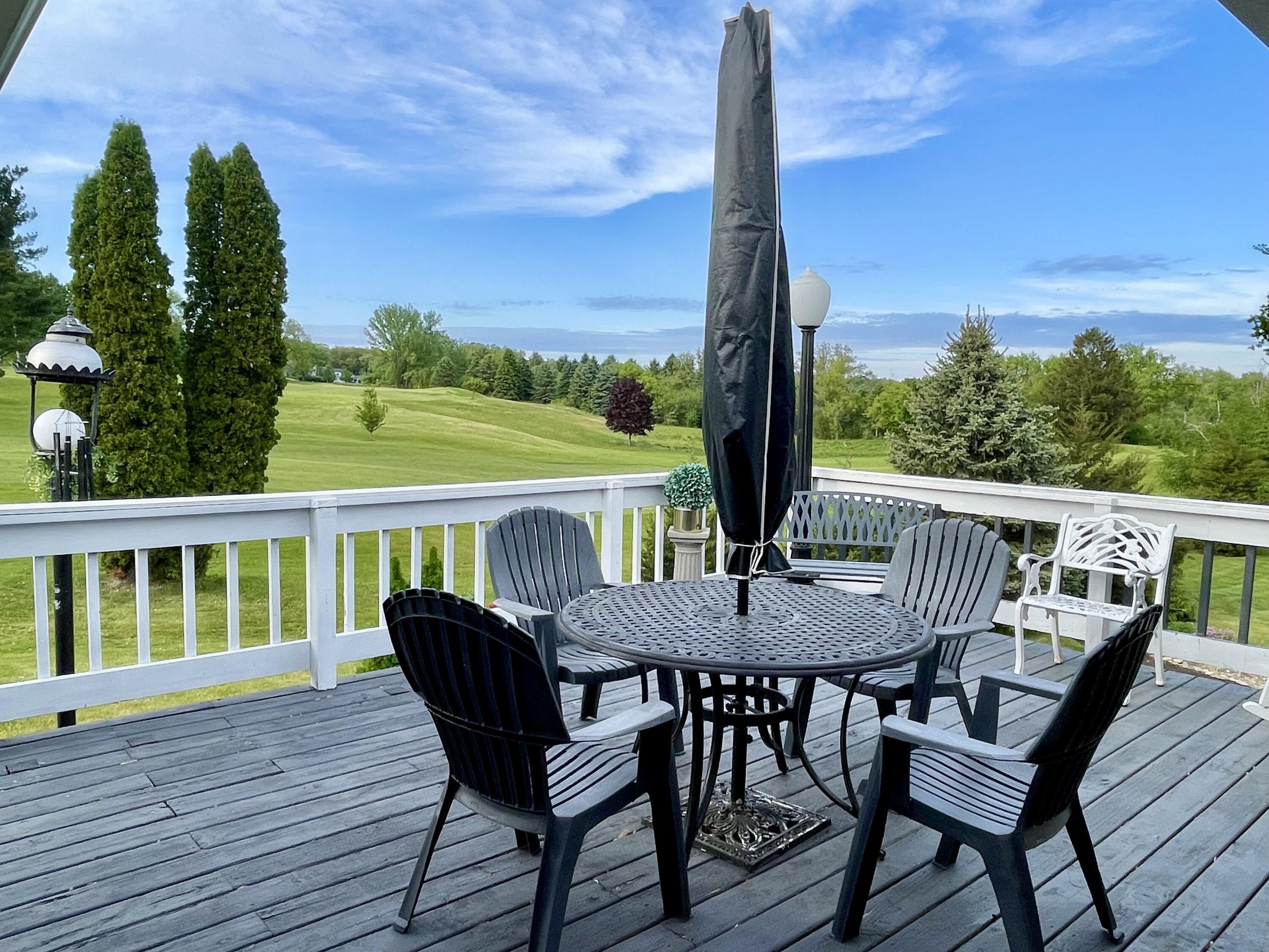 Wisconsin Lake Home for sale (MLS#: 1919545) at 262  Castle Ter, in Fontana, Wisconsin. (7 of 54)