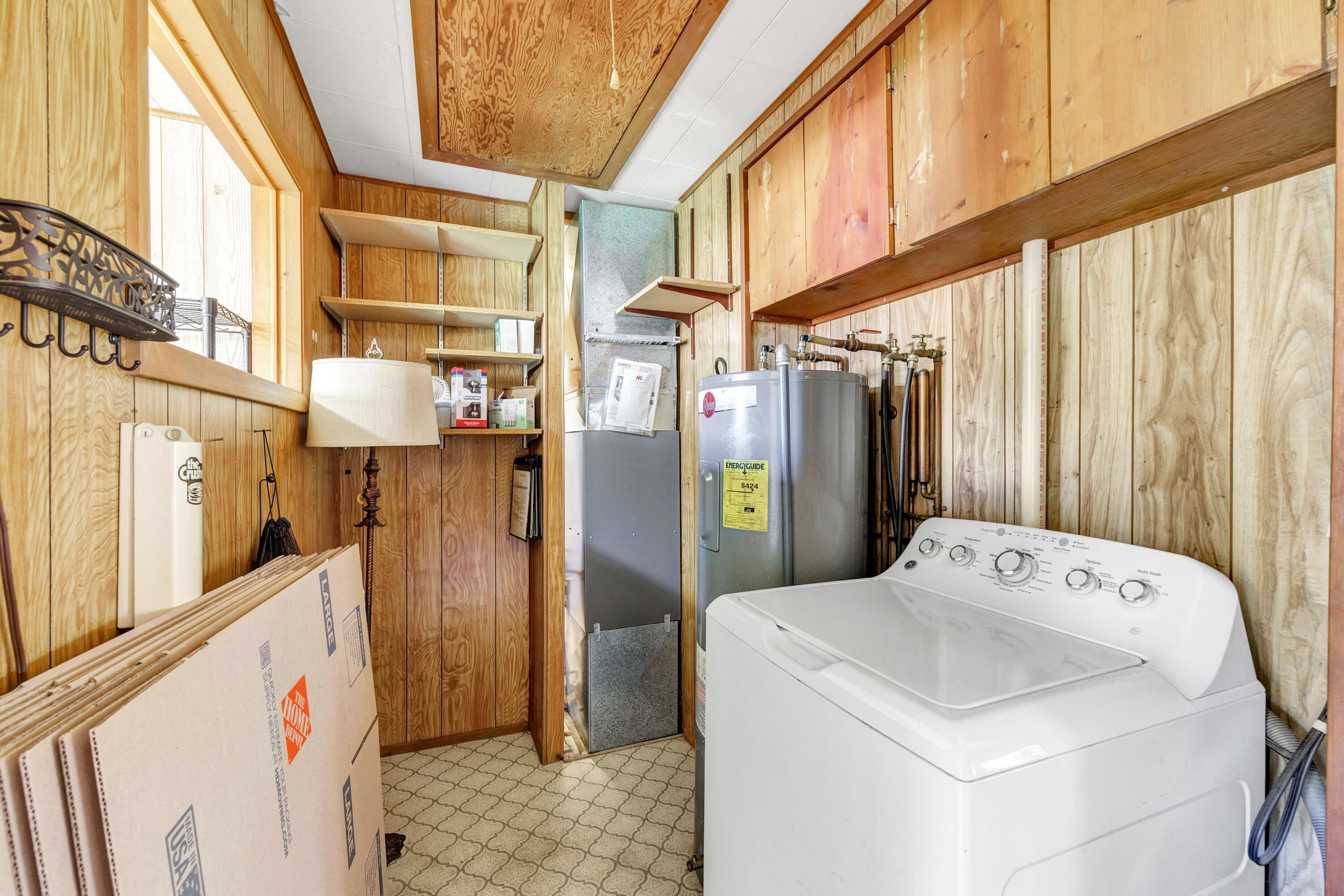 Wisconsin Lake Home for sale (MLS#: 1919584) at W6013  Lake Dr, in Wescott, Wisconsin. (15 of 34)