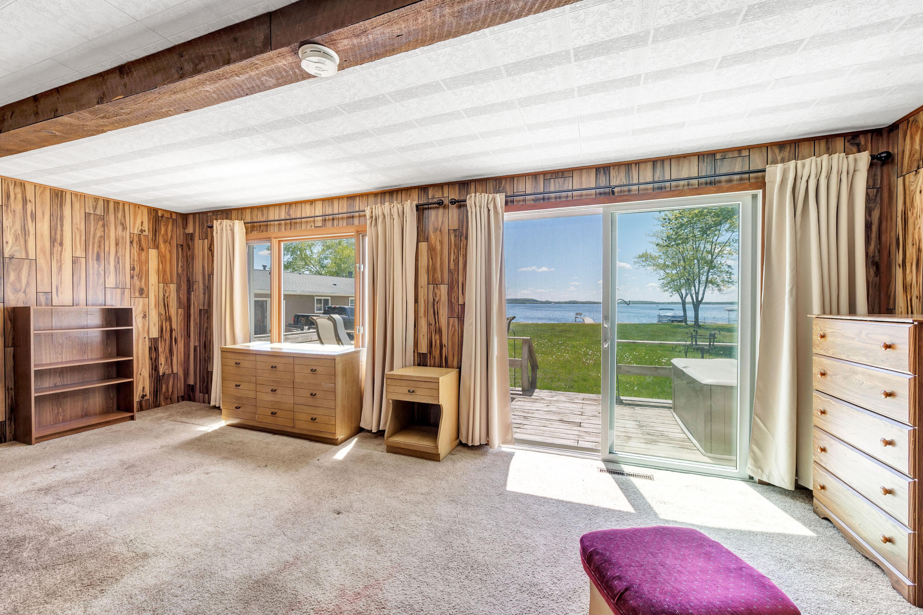 Wisconsin Lake Home for sale (MLS#: 1919584) at W6013  Lake Dr, in Wescott, Wisconsin. (3 of 34)