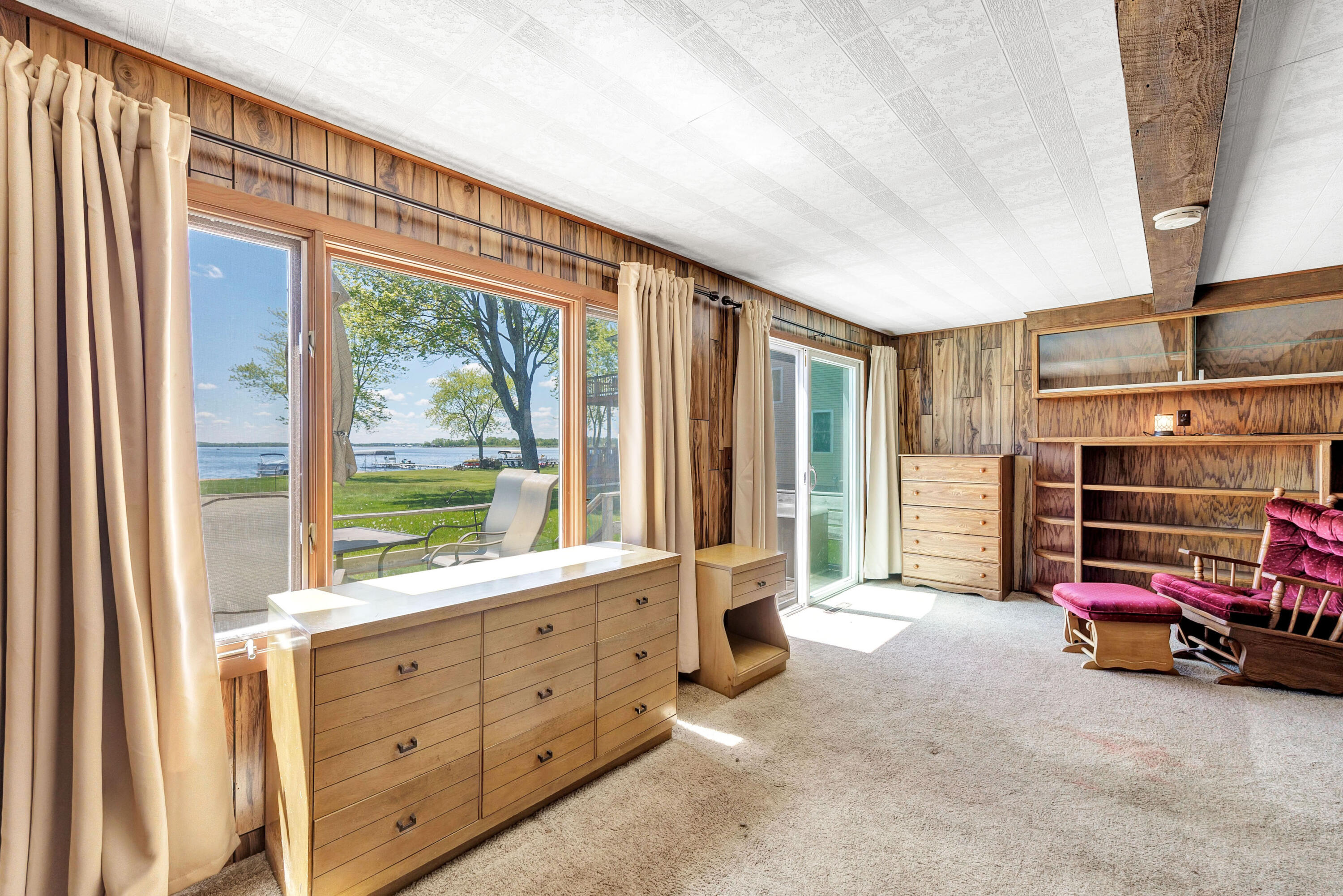 Wisconsin Lake Home for sale (MLS#: 1919584) at W6013  Lake Dr, in Wescott, Wisconsin. (4 of 34)
