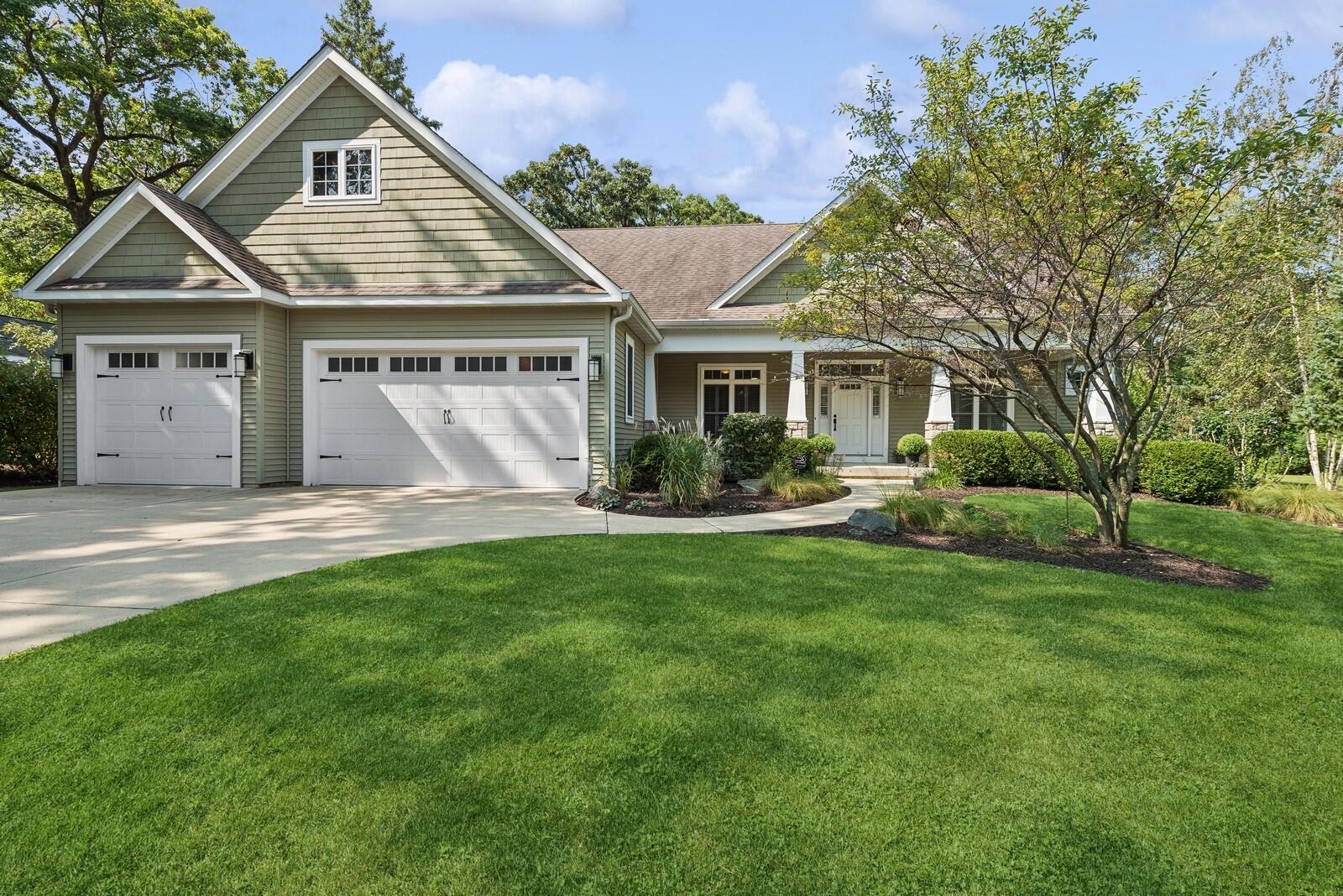 Wisconsin Lake Home for sale (MLS#: 1919603) at N1615  Wooddale Dr, in Linn, Wisconsin. (1 of 35)