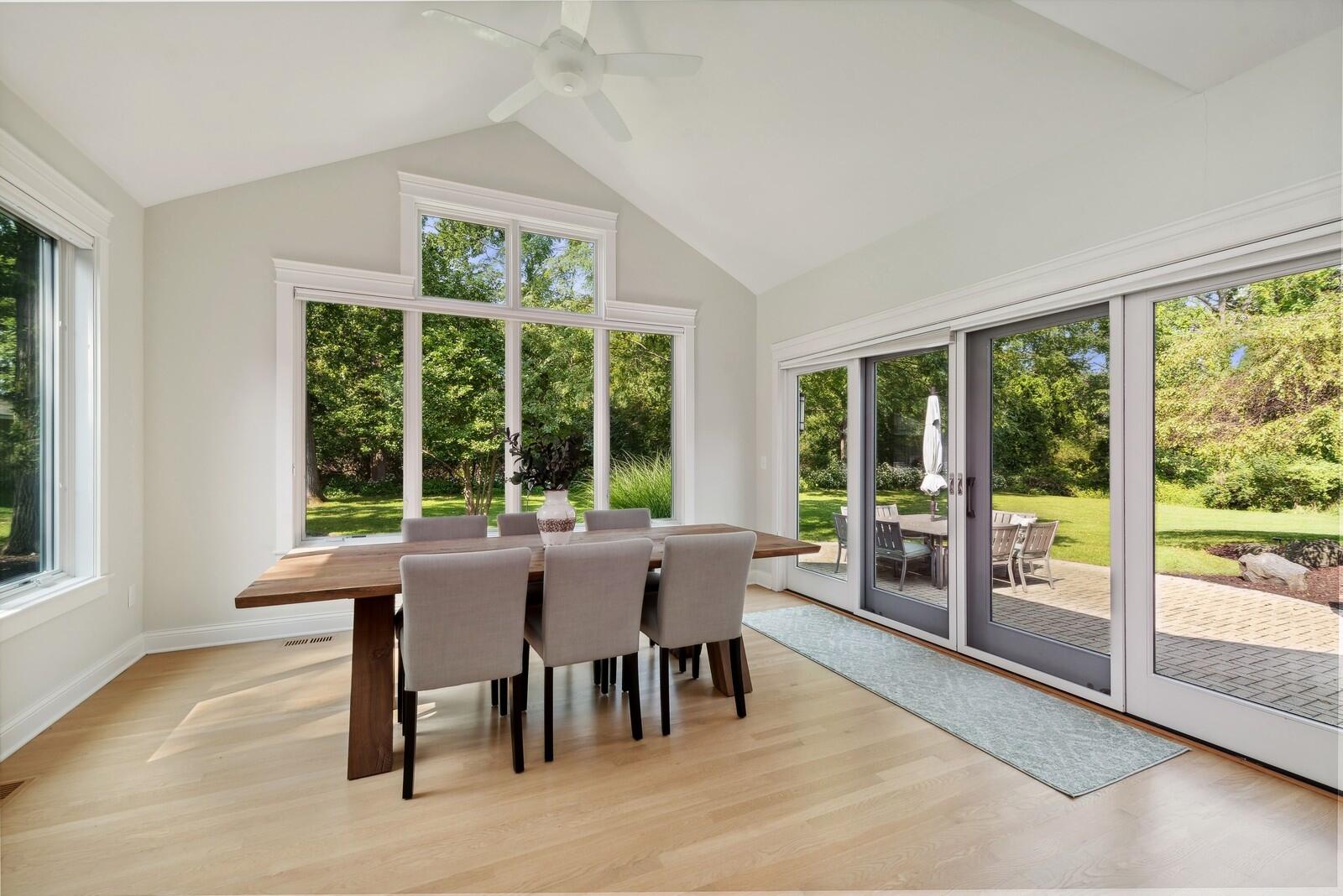 Wisconsin Lake Home for sale (MLS#: 1919603) at N1615  Wooddale Dr, in Linn, Wisconsin. (15 of 35)