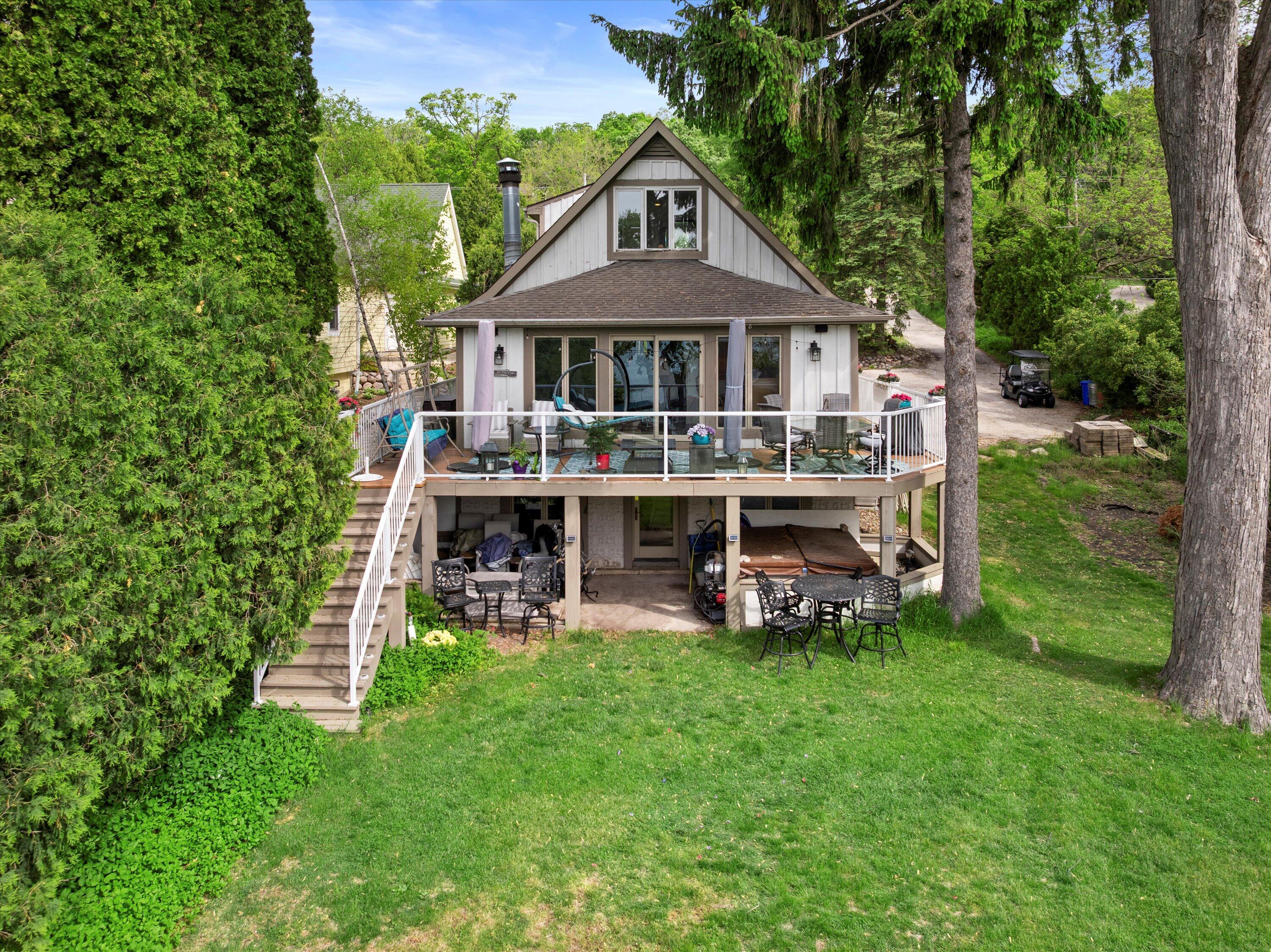 Wisconsin Lake Home for sale (MLS#: 1919739) at N26W30255  Maple Ave, in Delafield, Wisconsin. (2 of 50)