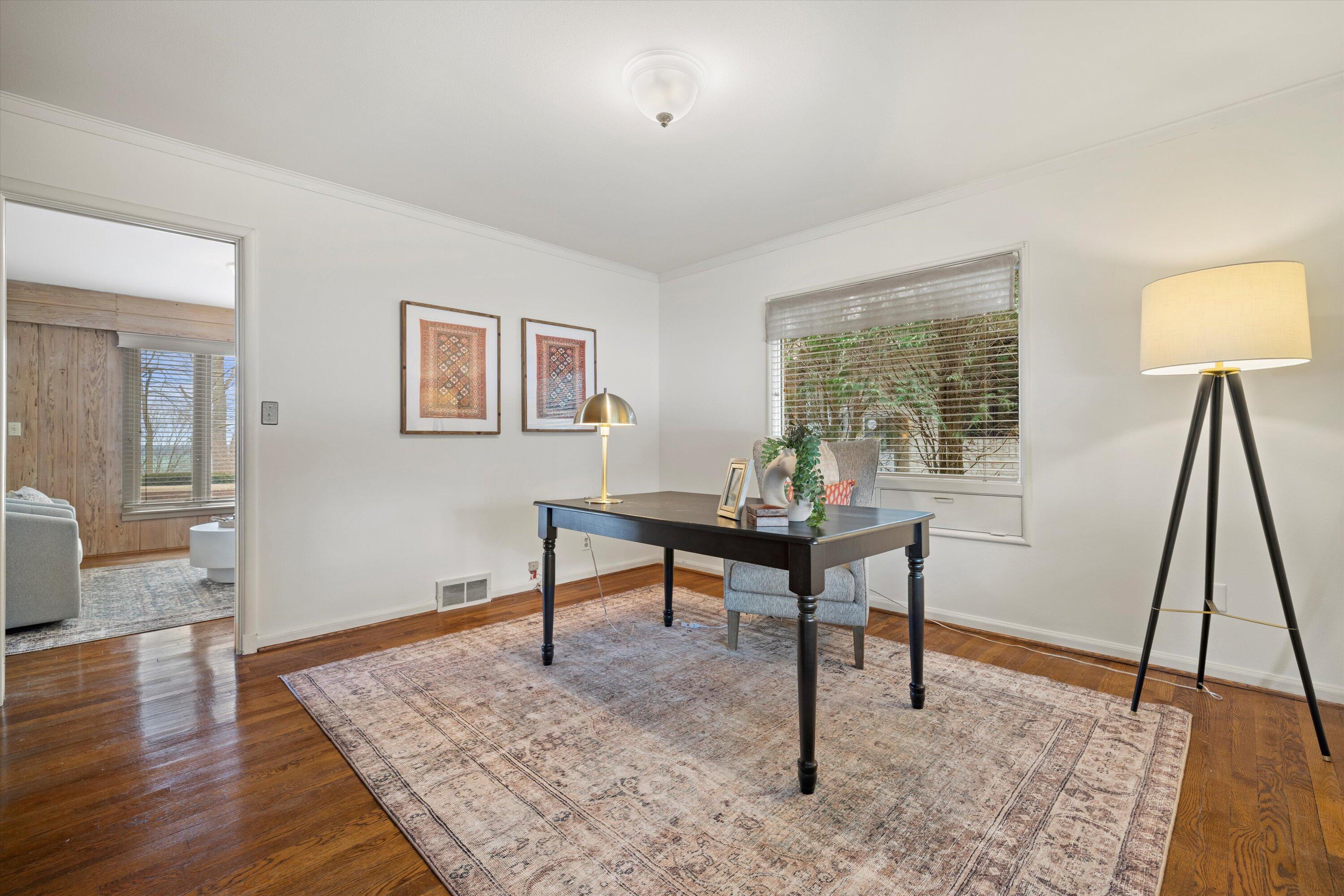 Wisconsin Lake Home for sale (MLS#: 1919762) at 4696 N Lake Dr, in Whitefish Bay, Wisconsin. (16 of 79)