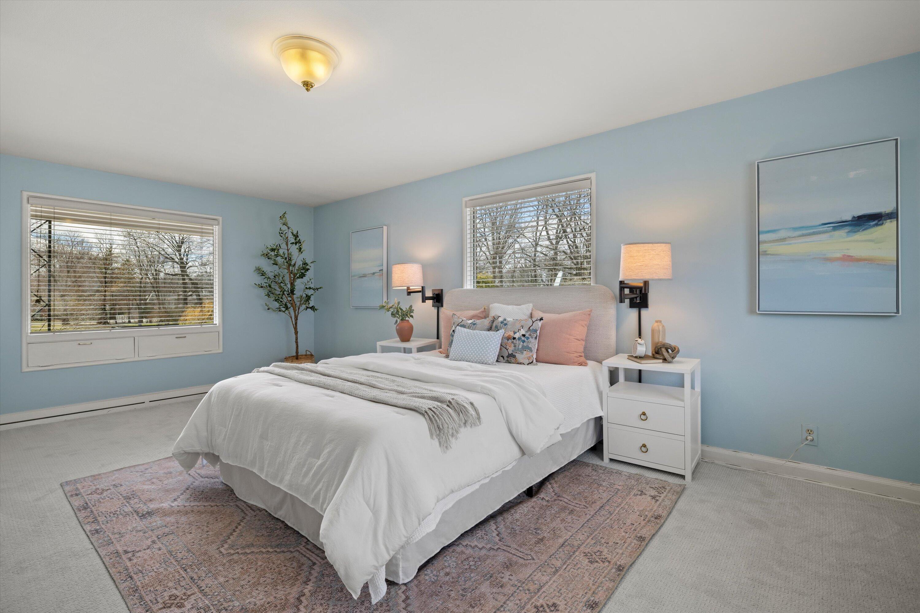 Wisconsin Lake Home for sale (MLS#: 1919762) at 4696 N Lake Dr, in Whitefish Bay, Wisconsin. (25 of 79)