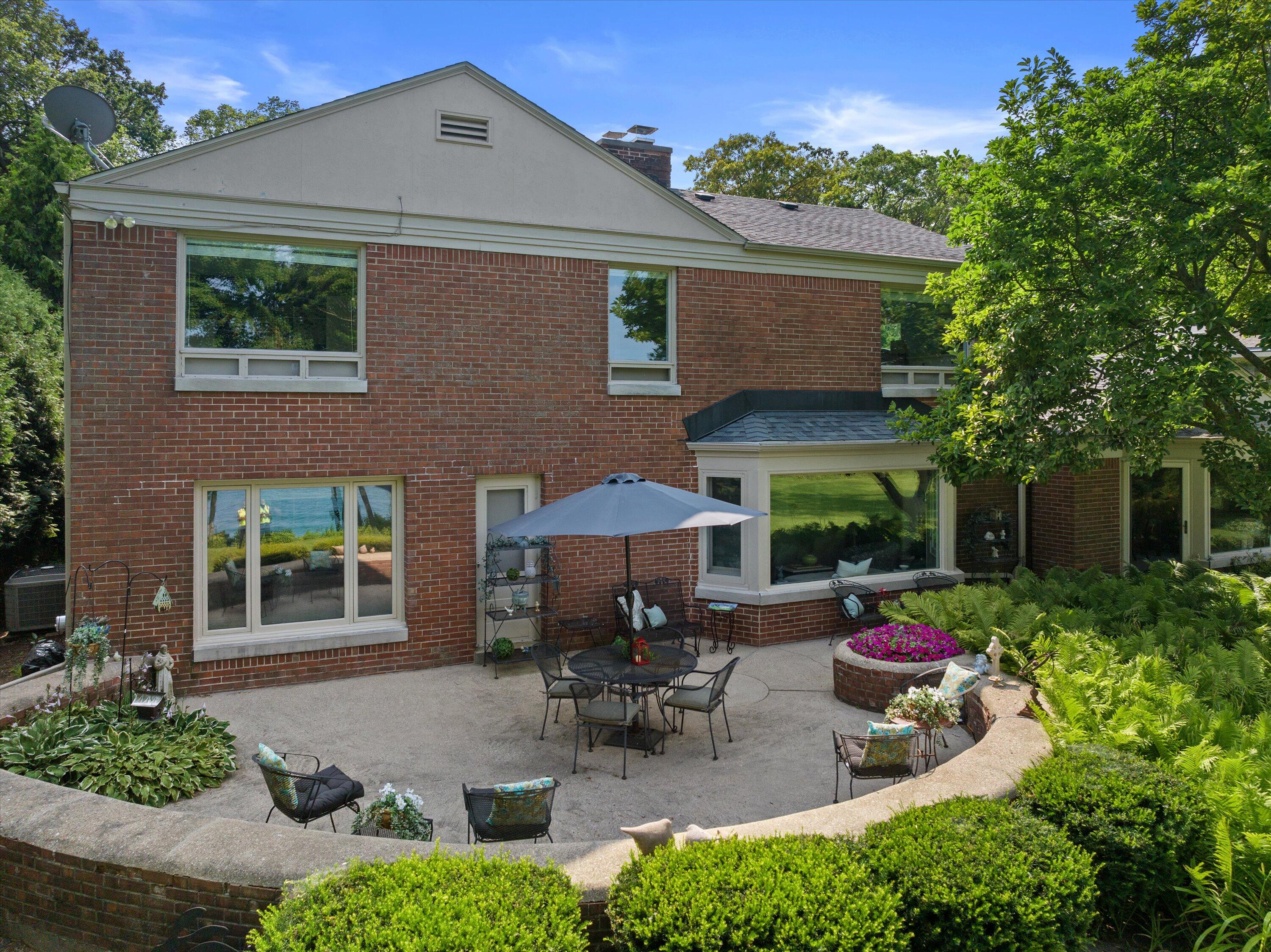 Wisconsin Lake Home for sale (MLS#: 1919762) at 4696 N Lake Dr, in Whitefish Bay, Wisconsin. (45 of 79)