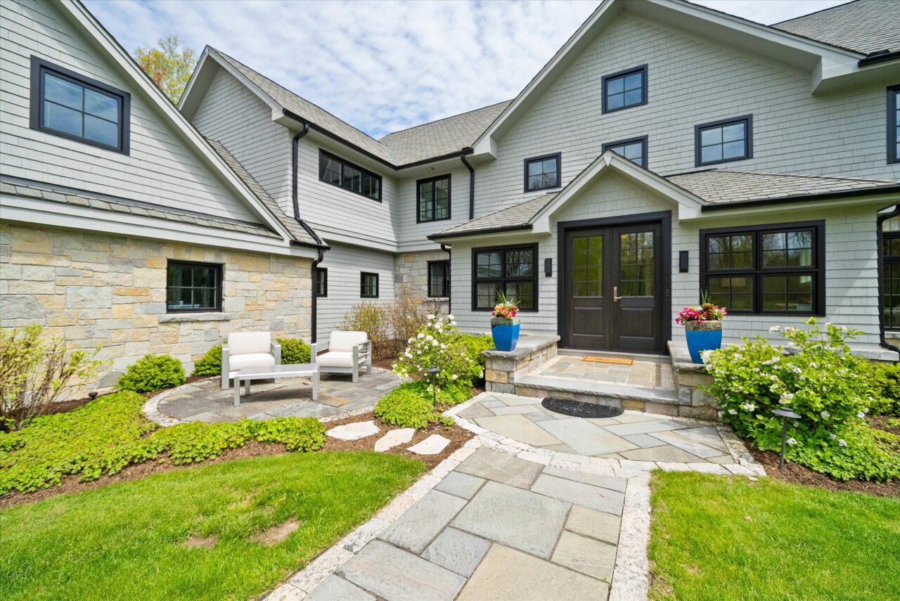 Wisconsin Lake Home for sale (MLS#: 1919869) at 4320  High Point Beach Ln, in Port Washington, Wisconsin. (2 of 86)