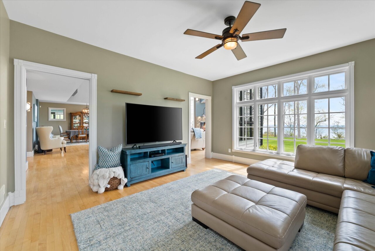 Wisconsin Lake Home for sale (MLS#: 1919869) at 4320  High Point Beach Ln, in Port Washington, Wisconsin. (13 of 86)