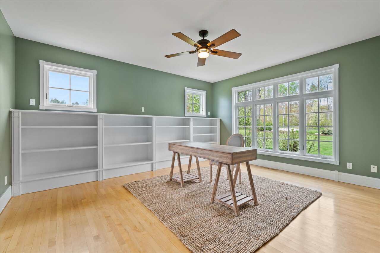 Wisconsin Lake Home for sale (MLS#: 1919869) at 4320  High Point Beach Ln, in Port Washington, Wisconsin. (14 of 86)