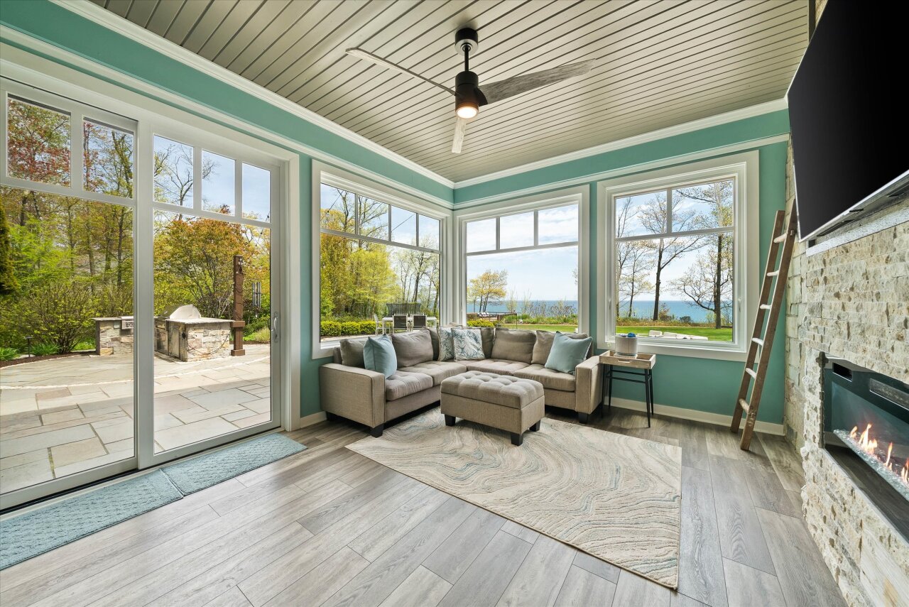 Wisconsin Lake Home for sale (MLS#: 1919869) at 4320  High Point Beach Ln, in Port Washington, Wisconsin. (23 of 86)