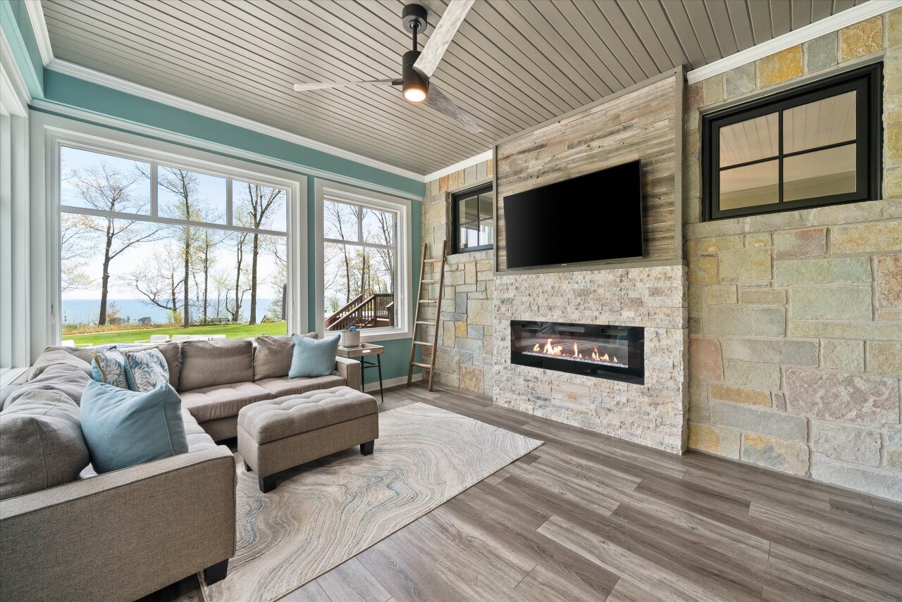 Wisconsin Lake Home for sale (MLS#: 1919869) at 4320  High Point Beach Ln, in Port Washington, Wisconsin. (24 of 86)