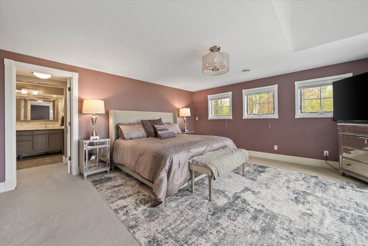 Wisconsin Lake Home for sale (MLS#: 1919869) at 4320  High Point Beach Ln, in Port Washington, Wisconsin. (28 of 86)