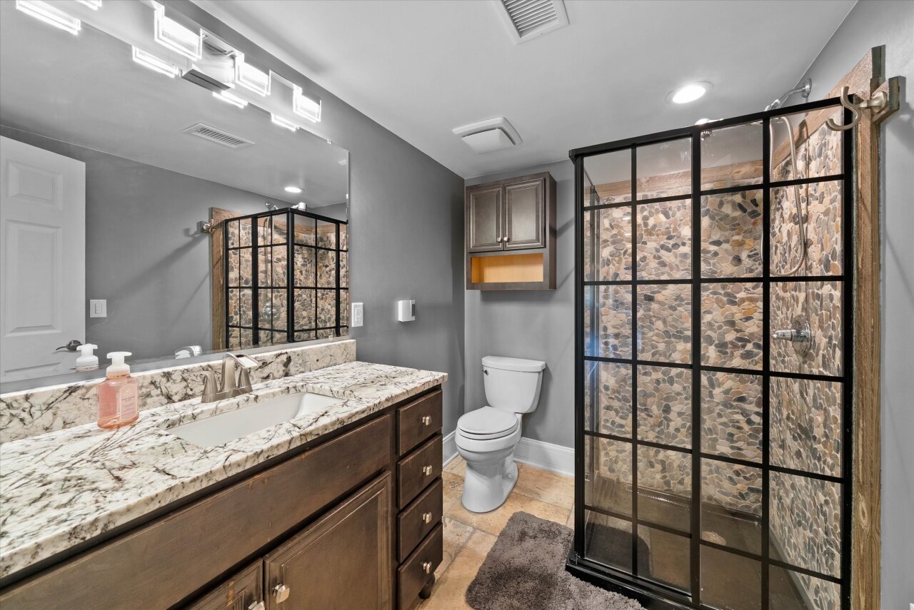 Wisconsin Lake Home for sale (MLS#: 1919869) at 4320  High Point Beach Ln, in Port Washington, Wisconsin. (36 of 86)