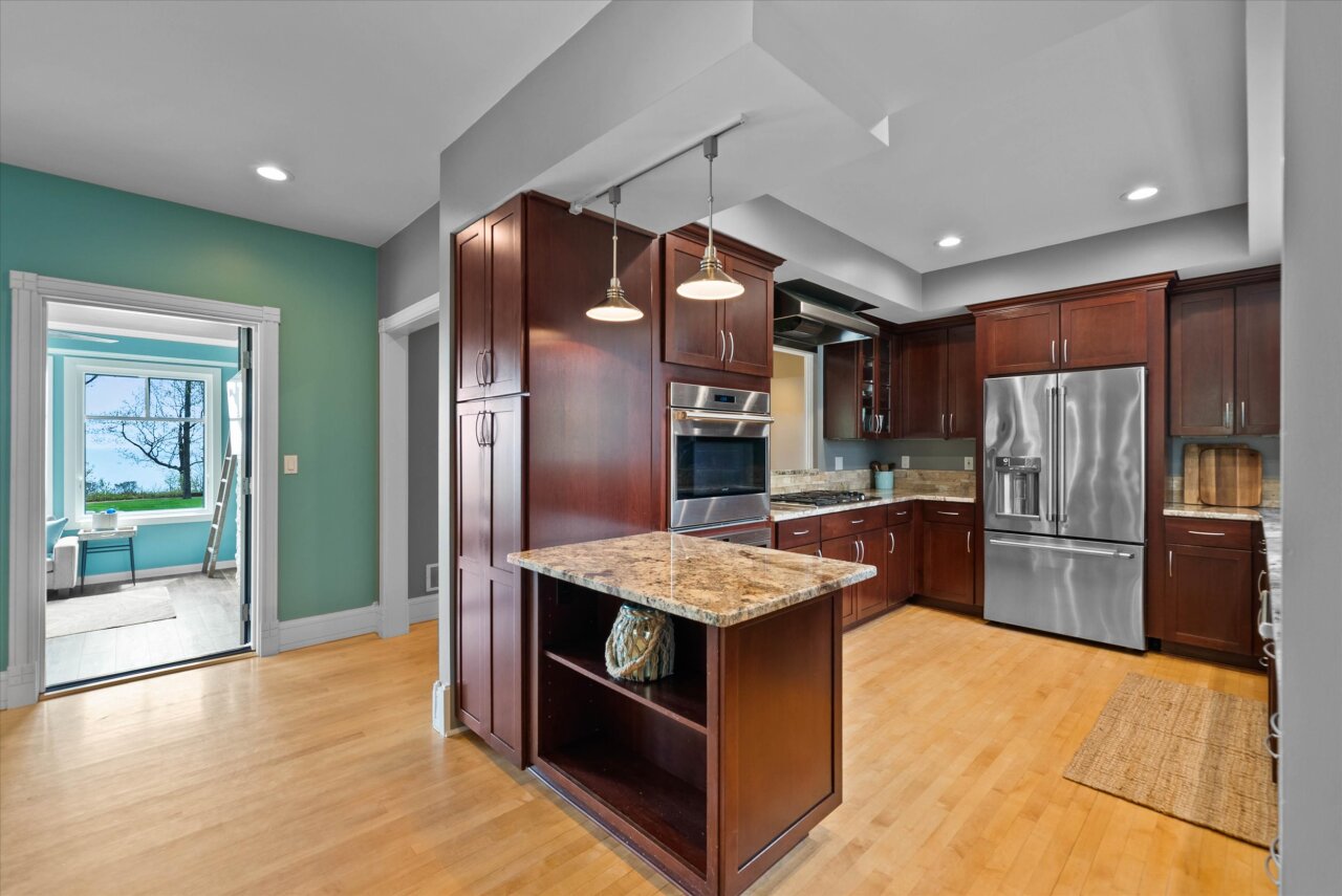 Wisconsin Lake Home for sale (MLS#: 1919869) at 4320  High Point Beach Ln, in Port Washington, Wisconsin. (53 of 86)