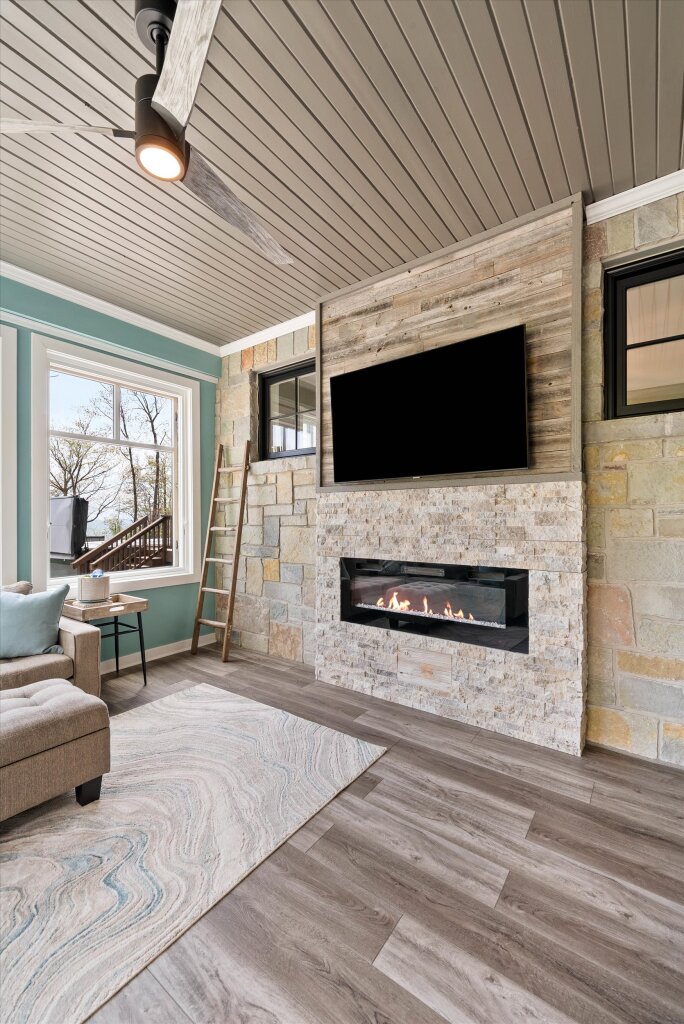 Wisconsin Lake Home for sale (MLS#: 1919869) at 4320  High Point Beach Ln, in Port Washington, Wisconsin. (55 of 86)