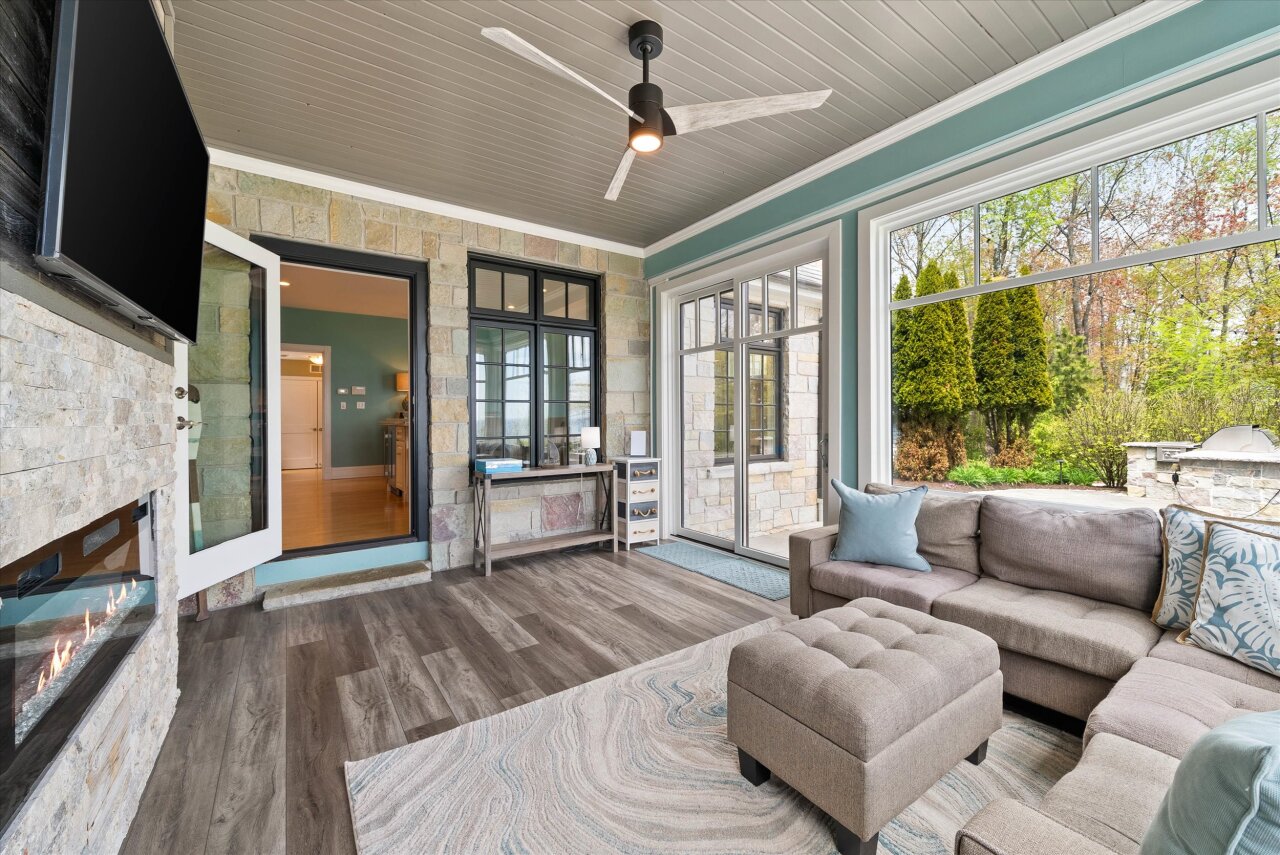 Wisconsin Lake Home for sale (MLS#: 1919869) at 4320  High Point Beach Ln, in Port Washington, Wisconsin. (57 of 86)