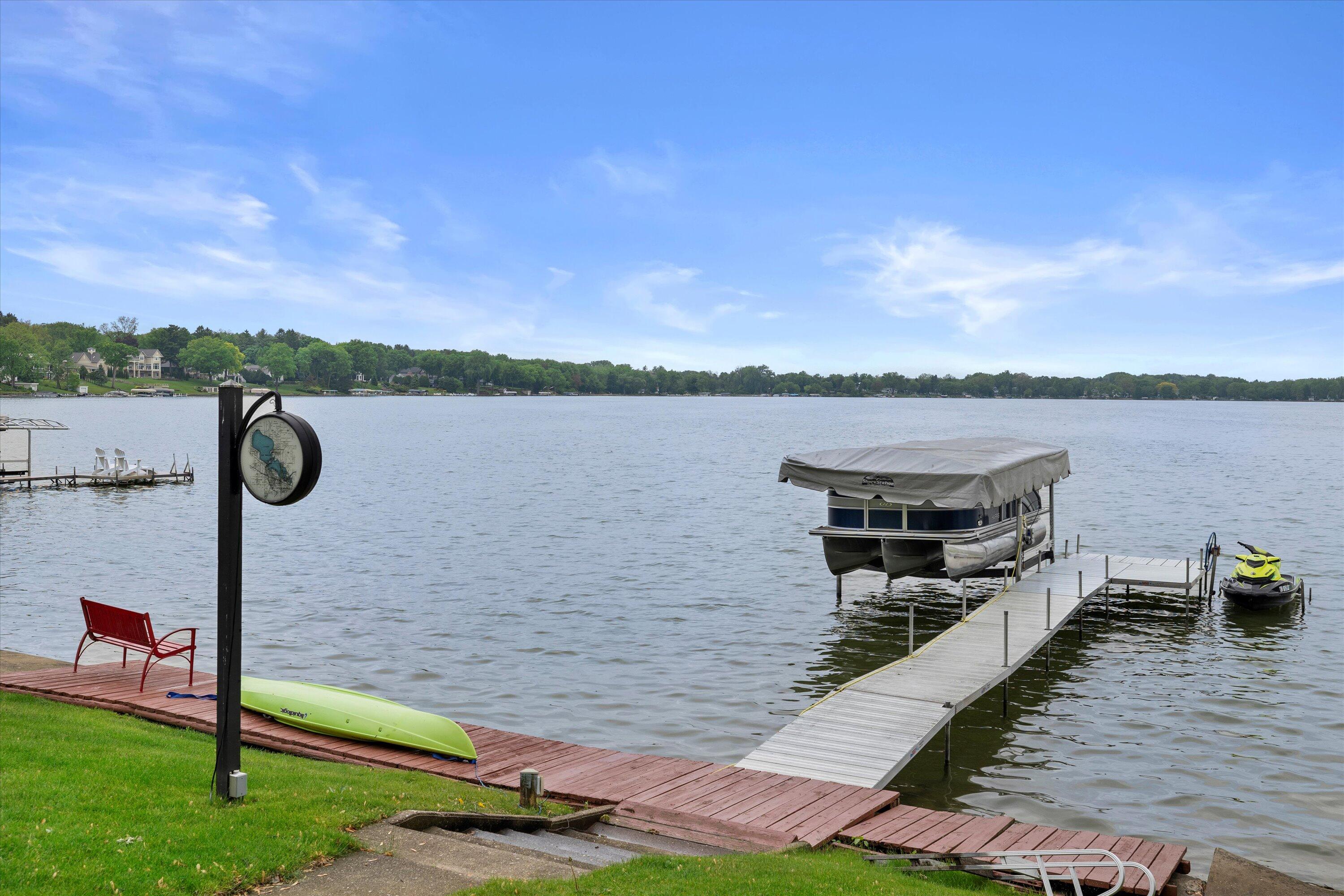 Wisconsin Lake Home for sale (MLS#: 1919940) at N60W39640  Mary Ln, in Oconomowoc, Wisconsin. (2 of 57)