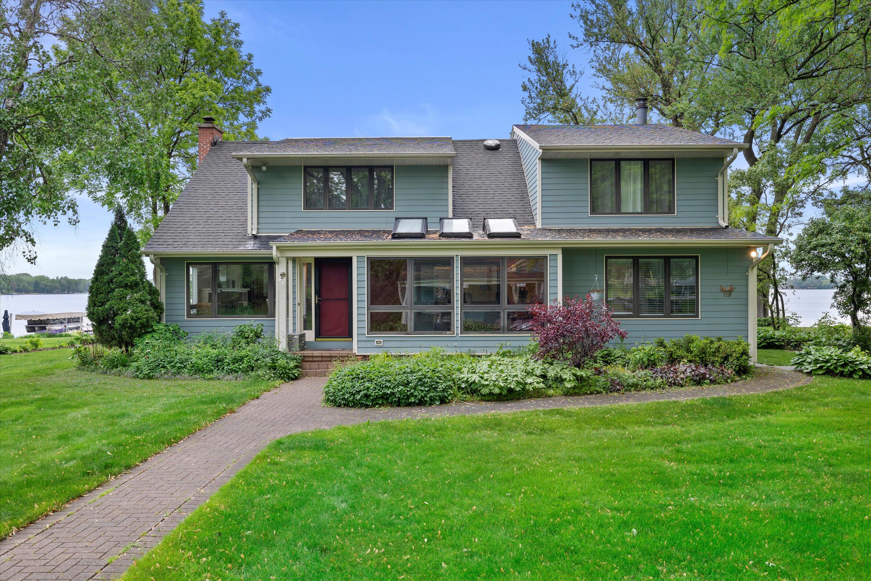 Wisconsin Lake Home for sale (MLS#: 1919940) at N60W39640  Mary Ln, in Oconomowoc, Wisconsin. (39 of 57)