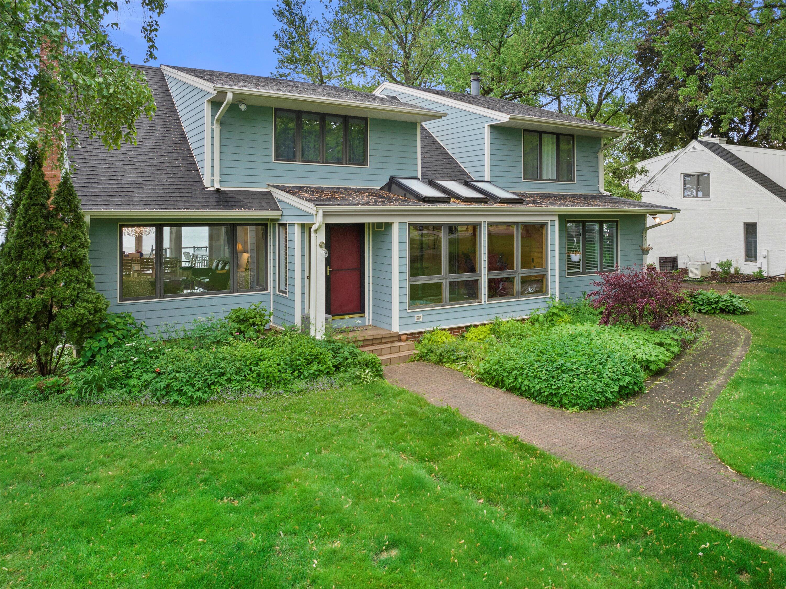 Wisconsin Lake Home for sale (MLS#: 1919940) at N60W39640  Mary Ln, in Oconomowoc, Wisconsin. (45 of 57)