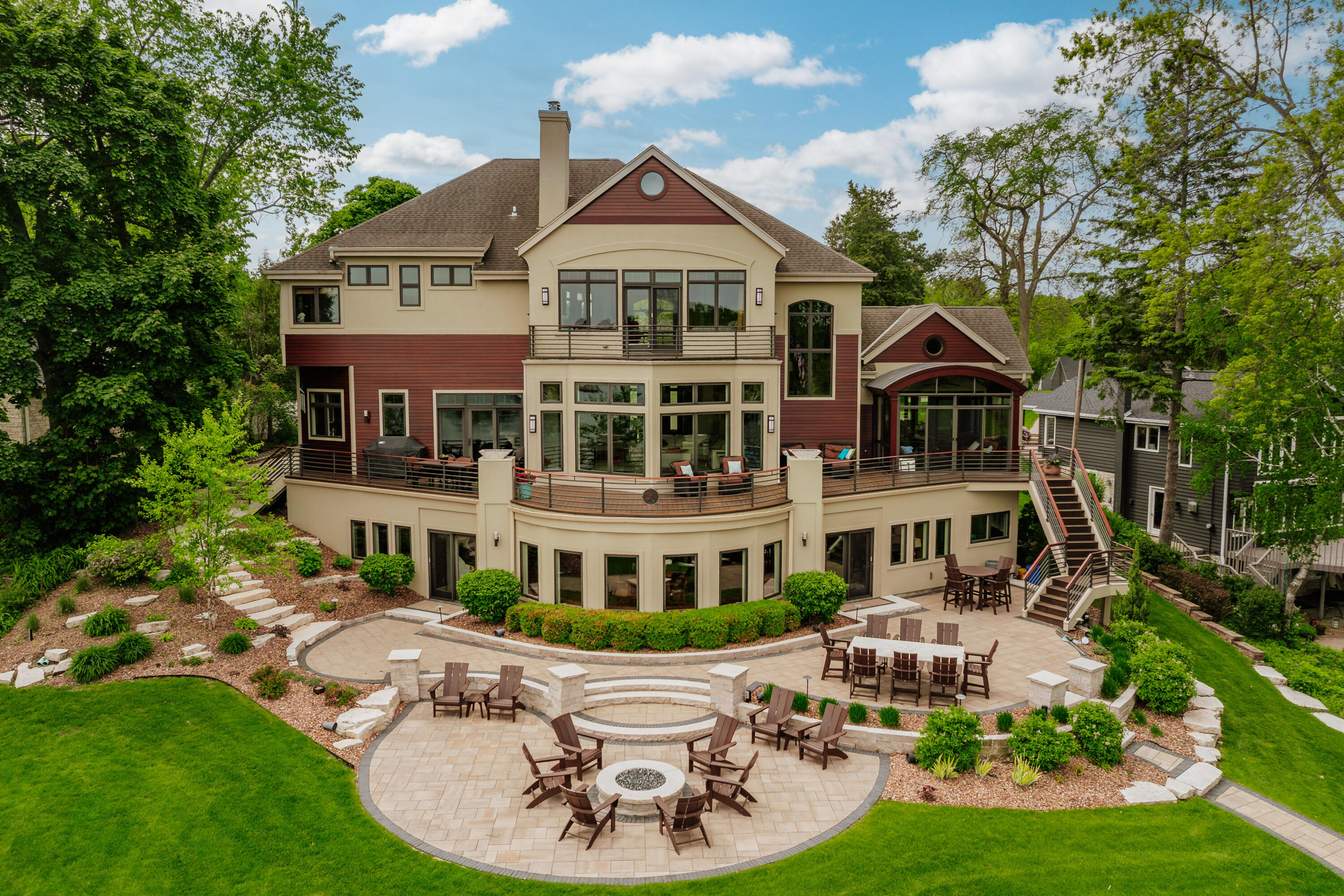 Wisconsin Lake Home for sale (MLS#: 1920005) at N49W35398  Wisconsin Ave, in Oconomowoc, Wisconsin. (2 of 96)
