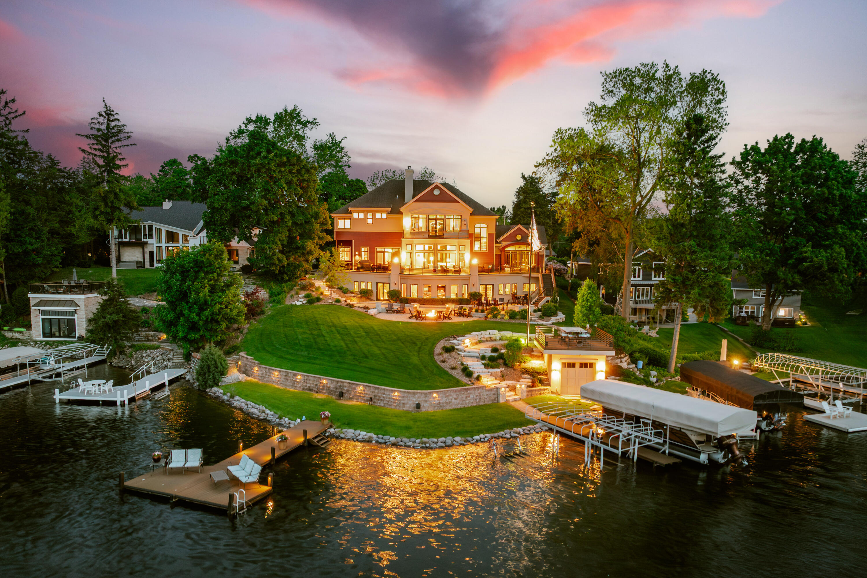 Wisconsin Lake Home for sale (MLS#: 1920005) at N49W35398  Wisconsin Ave, in Oconomowoc, Wisconsin. (11 of 96)