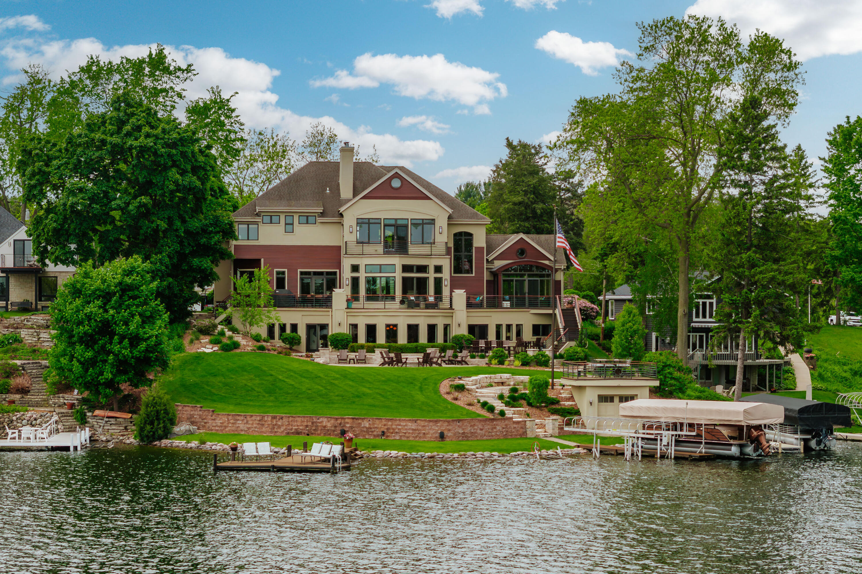 Wisconsin Lake Home for sale (MLS#: 1920005) at N49W35398  Wisconsin Ave, in Oconomowoc, Wisconsin. (5 of 96)