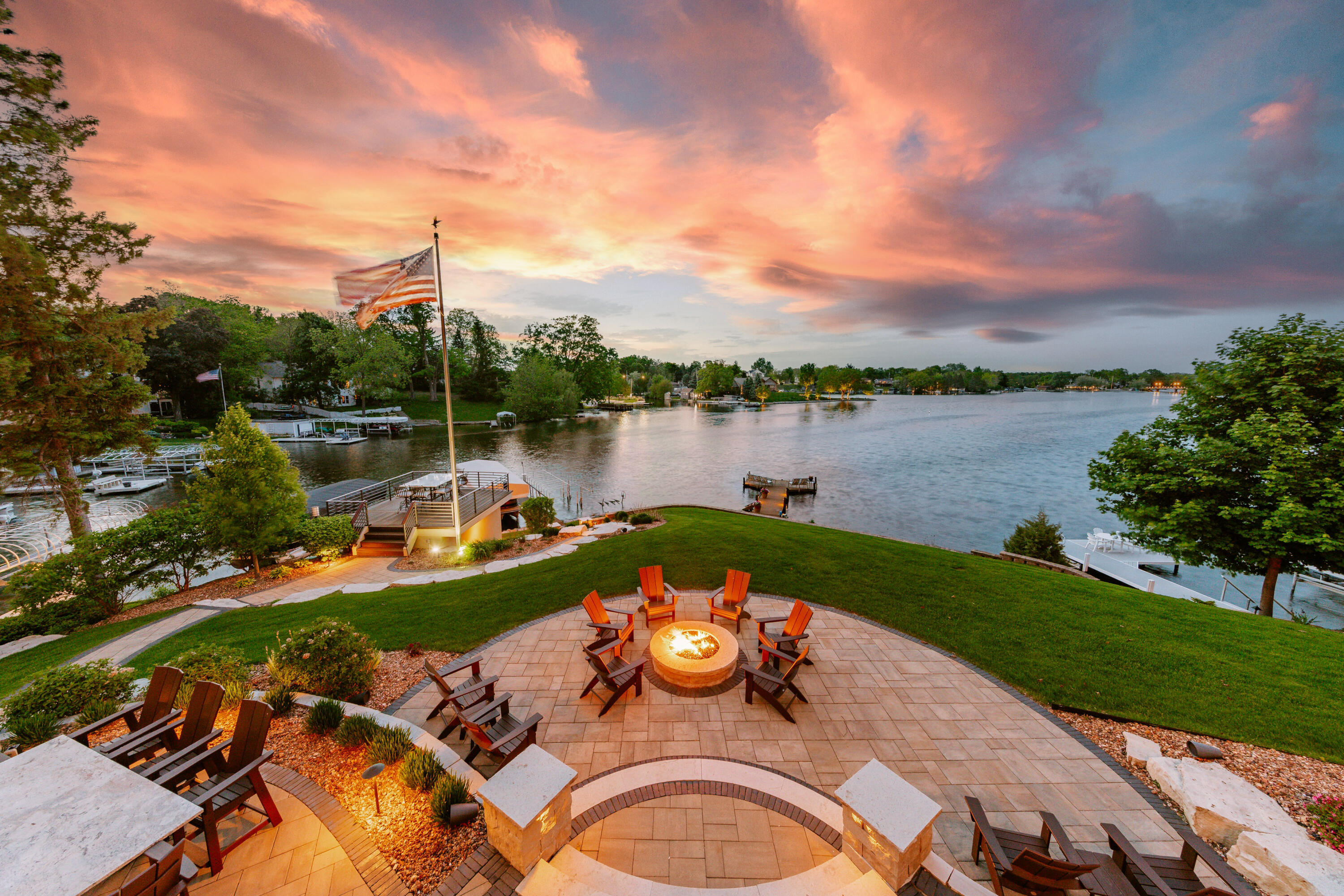 Wisconsin Lake Home for sale (MLS#: 1920005) at N49W35398  Wisconsin Ave, in Oconomowoc, Wisconsin. (42 of 96)