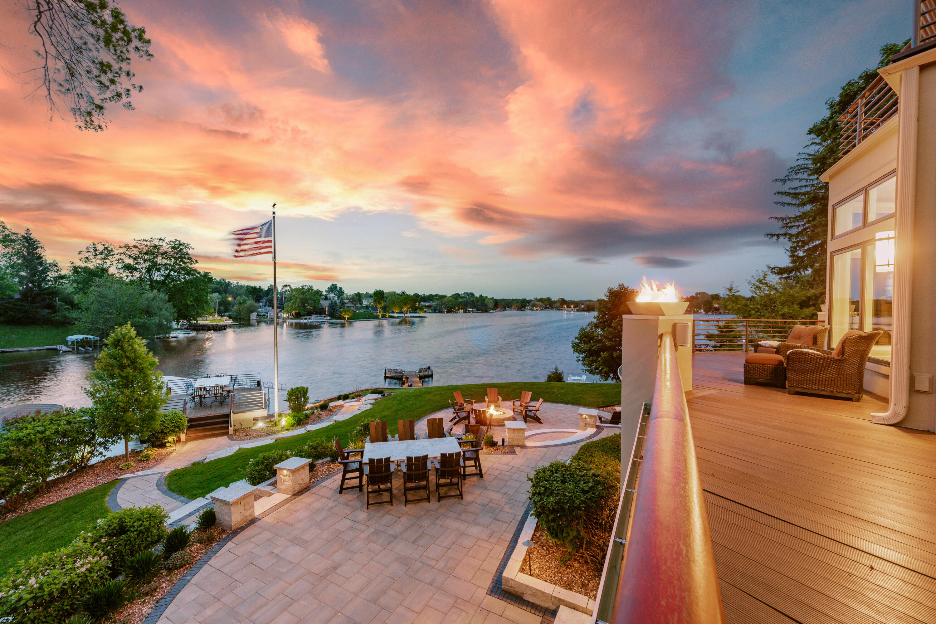 Wisconsin Lake Home for sale (MLS#: 1920005) at N49W35398  Wisconsin Ave, in Oconomowoc, Wisconsin. (43 of 96)