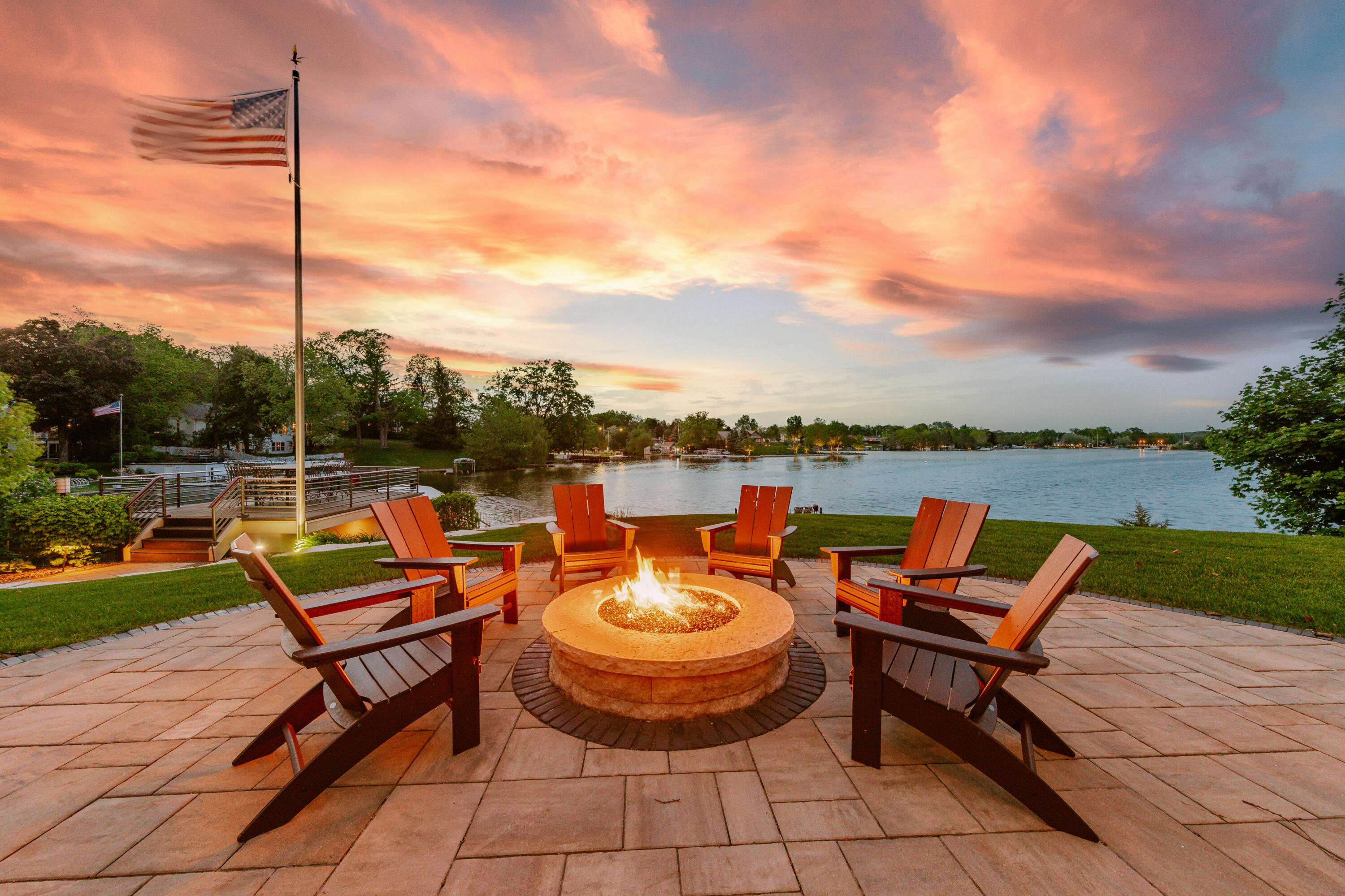 Wisconsin Lake Home for sale (MLS#: 1920005) at N49W35398  Wisconsin Ave, in Oconomowoc, Wisconsin. (45 of 96)