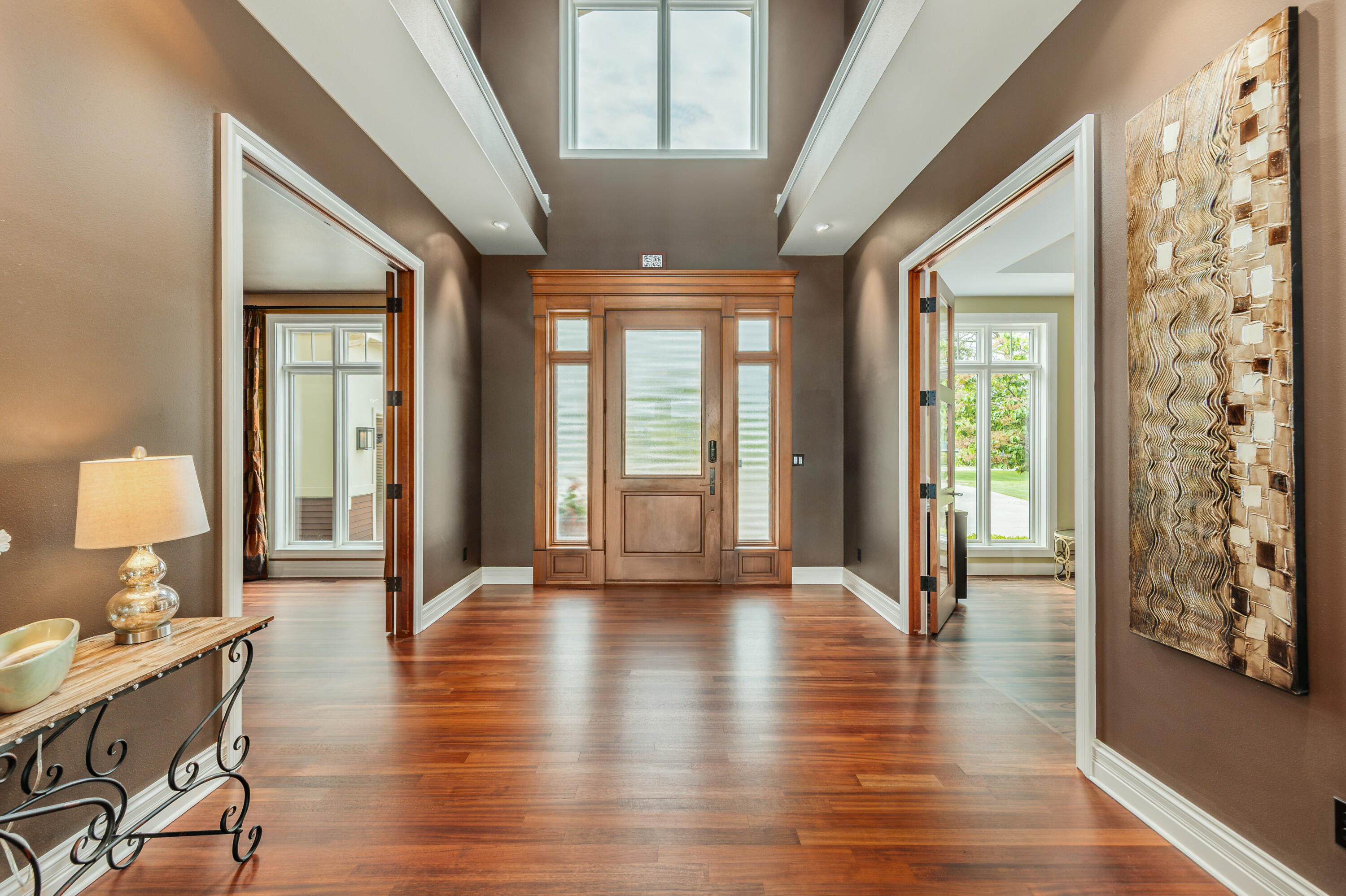 Wisconsin Lake Home for sale (MLS#: 1920005) at N49W35398  Wisconsin Ave, in Oconomowoc, Wisconsin. (48 of 96)