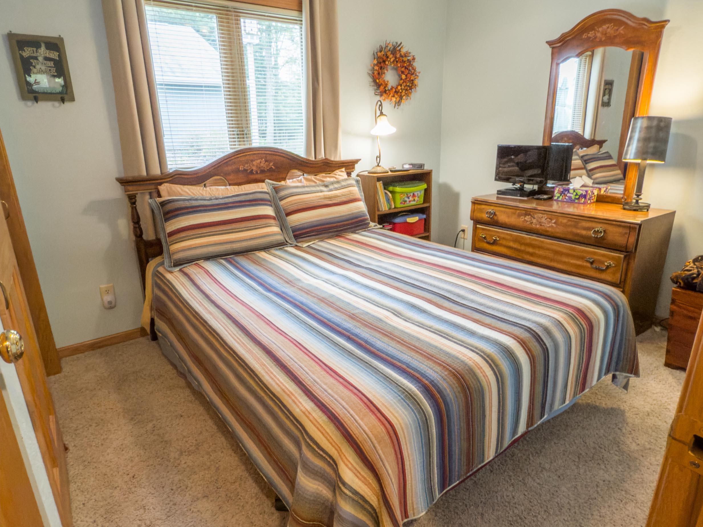 Wisconsin Lake Home for sale (MLS#: 1920008) at W10655  Parkway Ln, in Elcho, Wisconsin. (12 of 55)