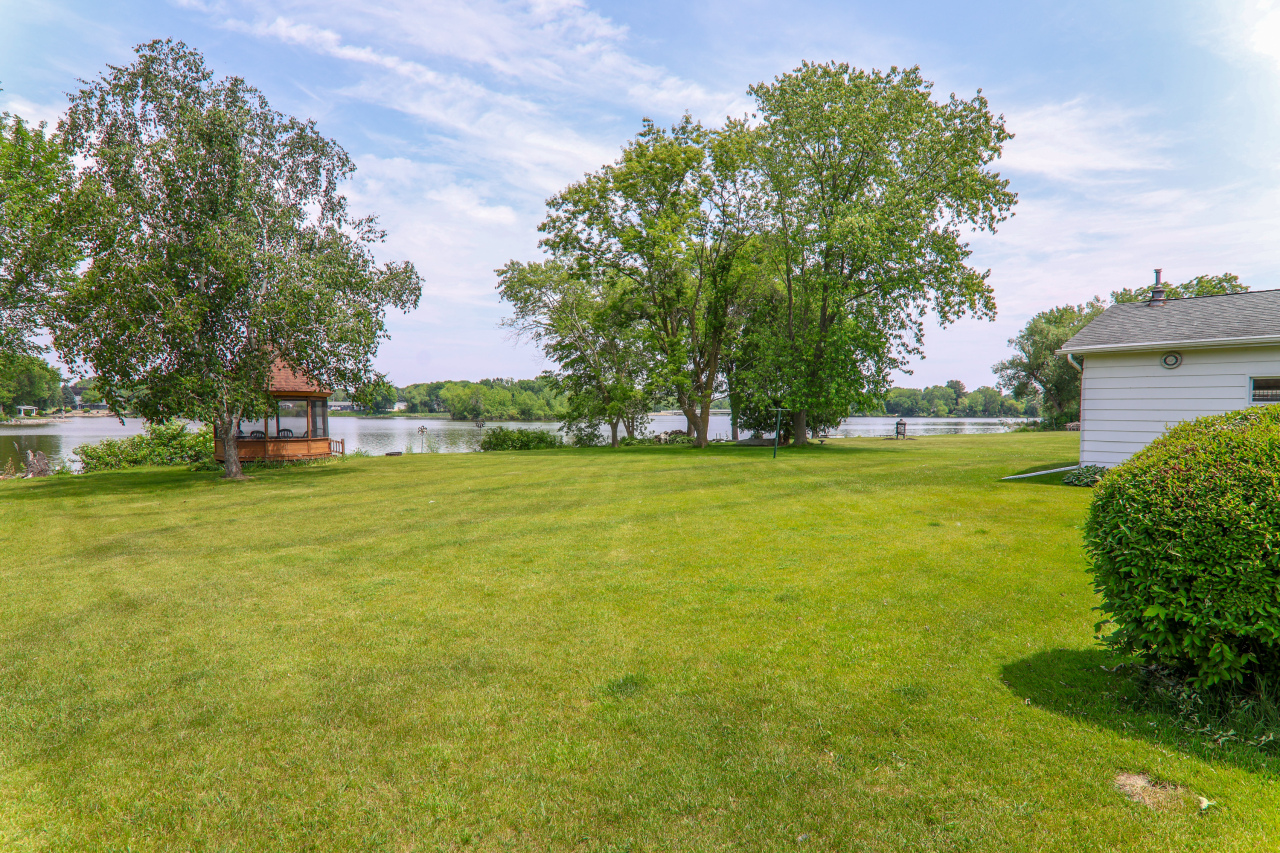 Wisconsin Lake Home for sale (MLS#: 1920122) at 717 N Water St, in Watertown, Wisconsin. (35 of 51)