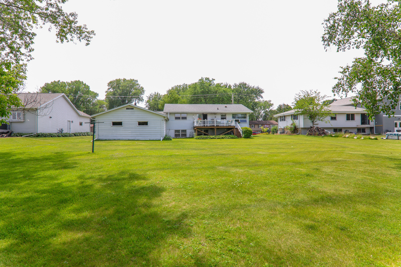 Wisconsin Lake Home for sale (MLS#: 1920122) at 717 N Water St, in Watertown, Wisconsin. (42 of 51)