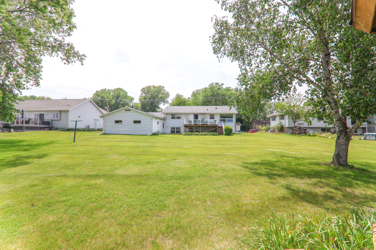 Wisconsin Lake Home for sale (MLS#: 1920122) at 717 N Water St, in Watertown, Wisconsin. (47 of 51)