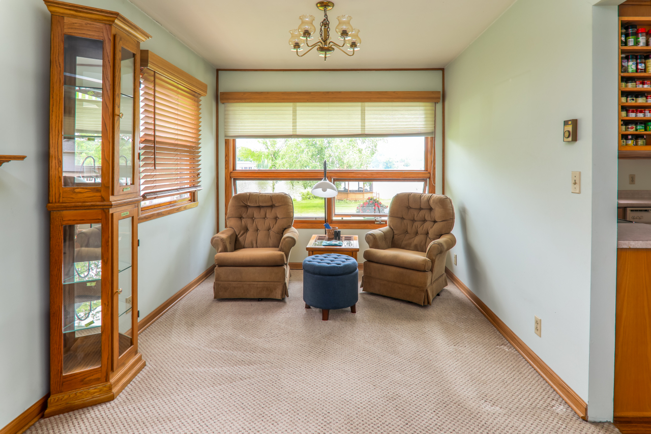 Wisconsin Lake Home for sale (MLS#: 1920122) at 717 N Water St, in Watertown, Wisconsin. (8 of 51)