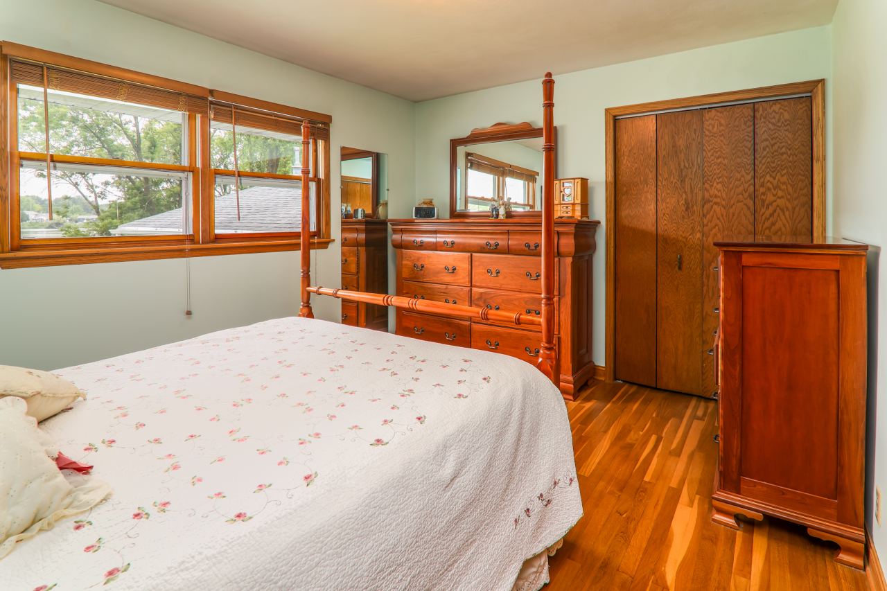 Wisconsin Lake Home for sale (MLS#: 1920122) at 717 N Water St, in Watertown, Wisconsin. (10 of 51)