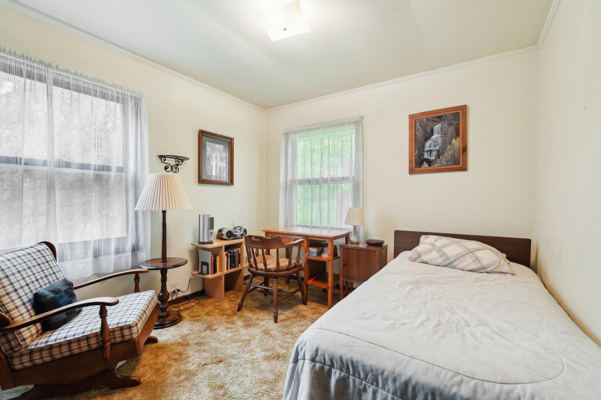 Wisconsin Lake Home for sale (MLS#: 1920178) at 954 N Dousman Rd, in Summit, Wisconsin. (15 of 77)