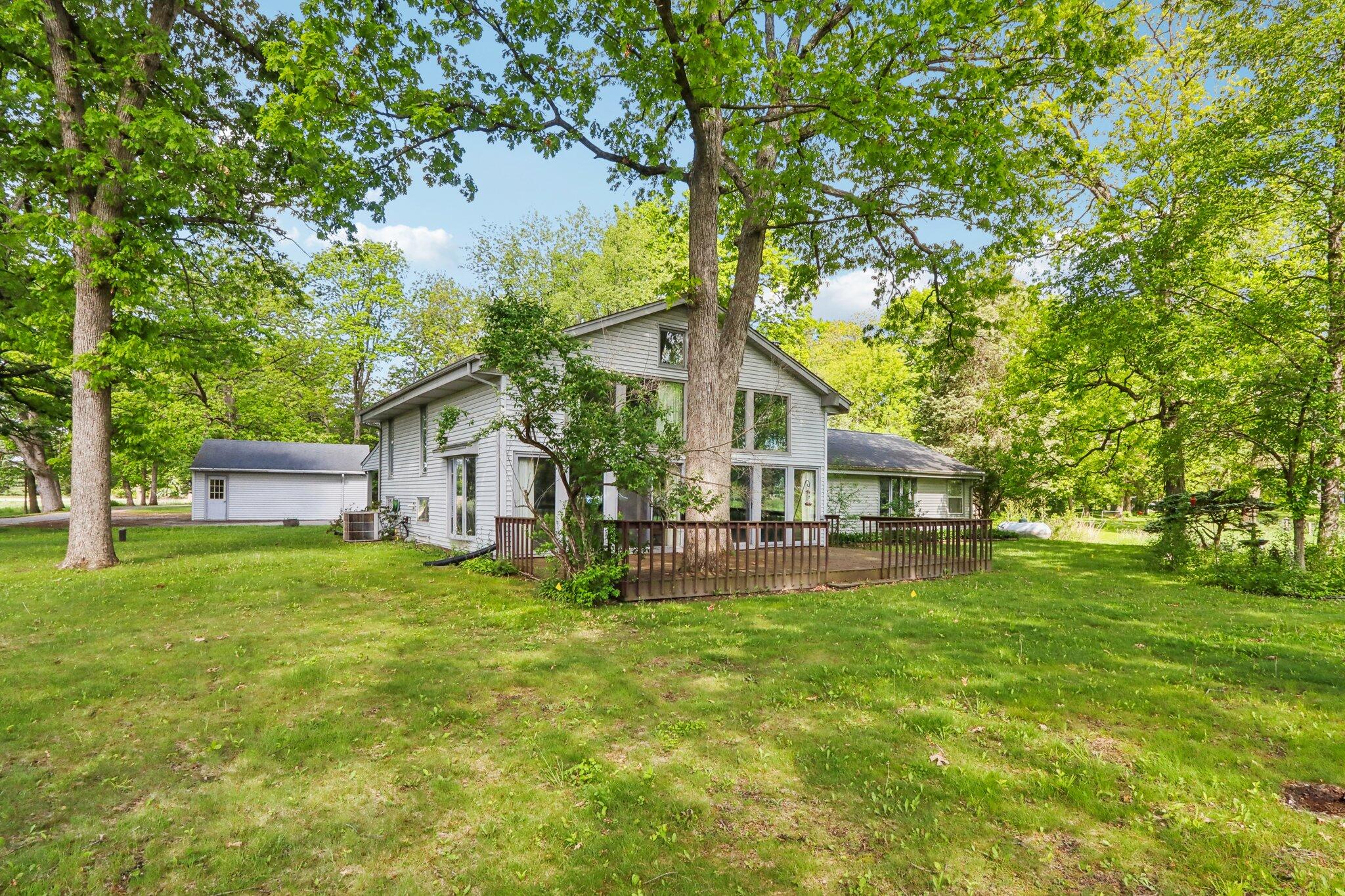 Wisconsin Lake Home for sale (MLS#: 1920178) at 954 N Dousman Rd, in Summit, Wisconsin. (38 of 77)