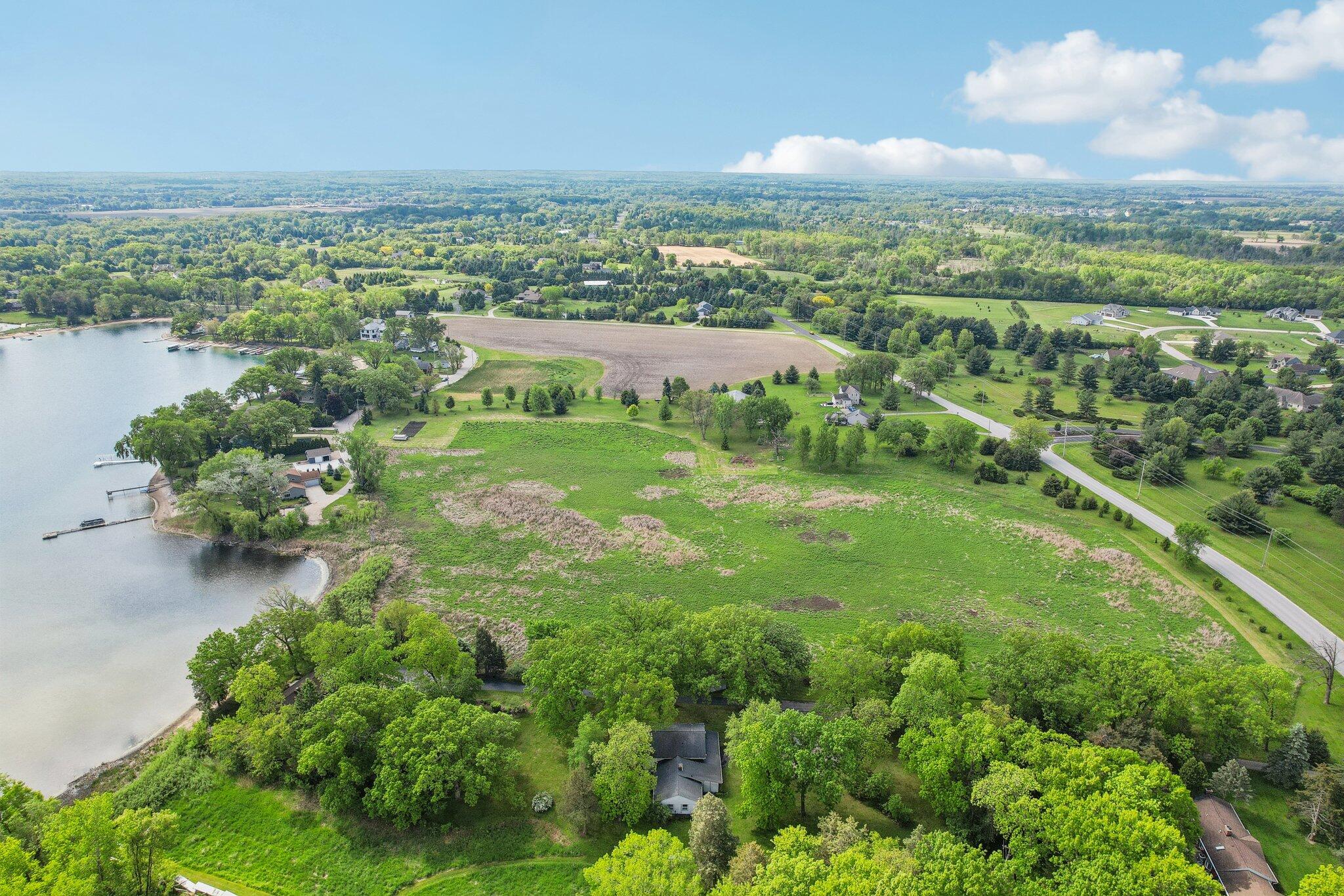 Wisconsin Lake Home for sale (MLS#: 1920178) at 954 N Dousman Rd, in Summit, Wisconsin. (66 of 77)