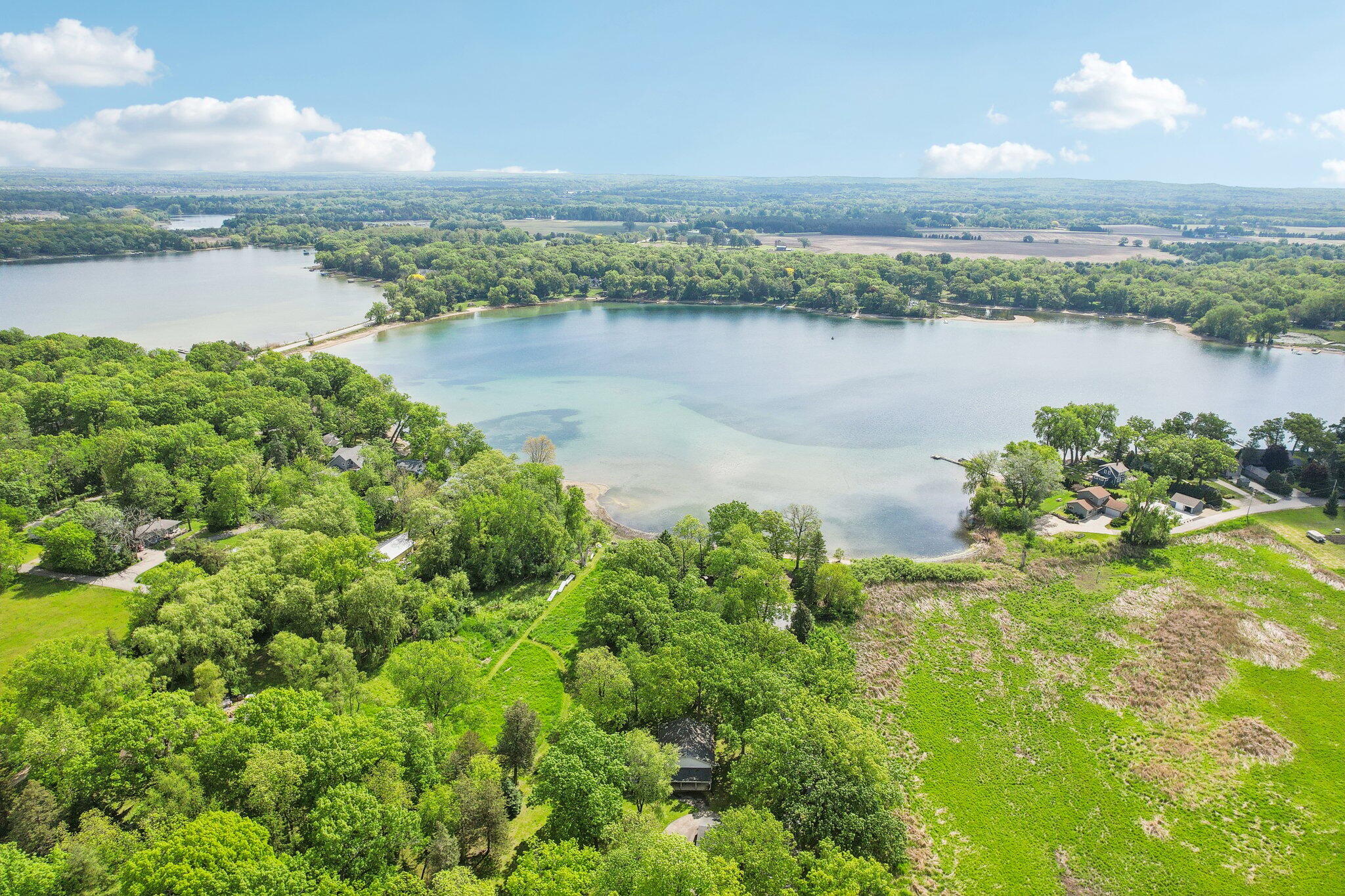 Wisconsin Lake Home for sale (MLS#: 1920178) at 954 N Dousman Rd, in Summit, Wisconsin. (69 of 77)