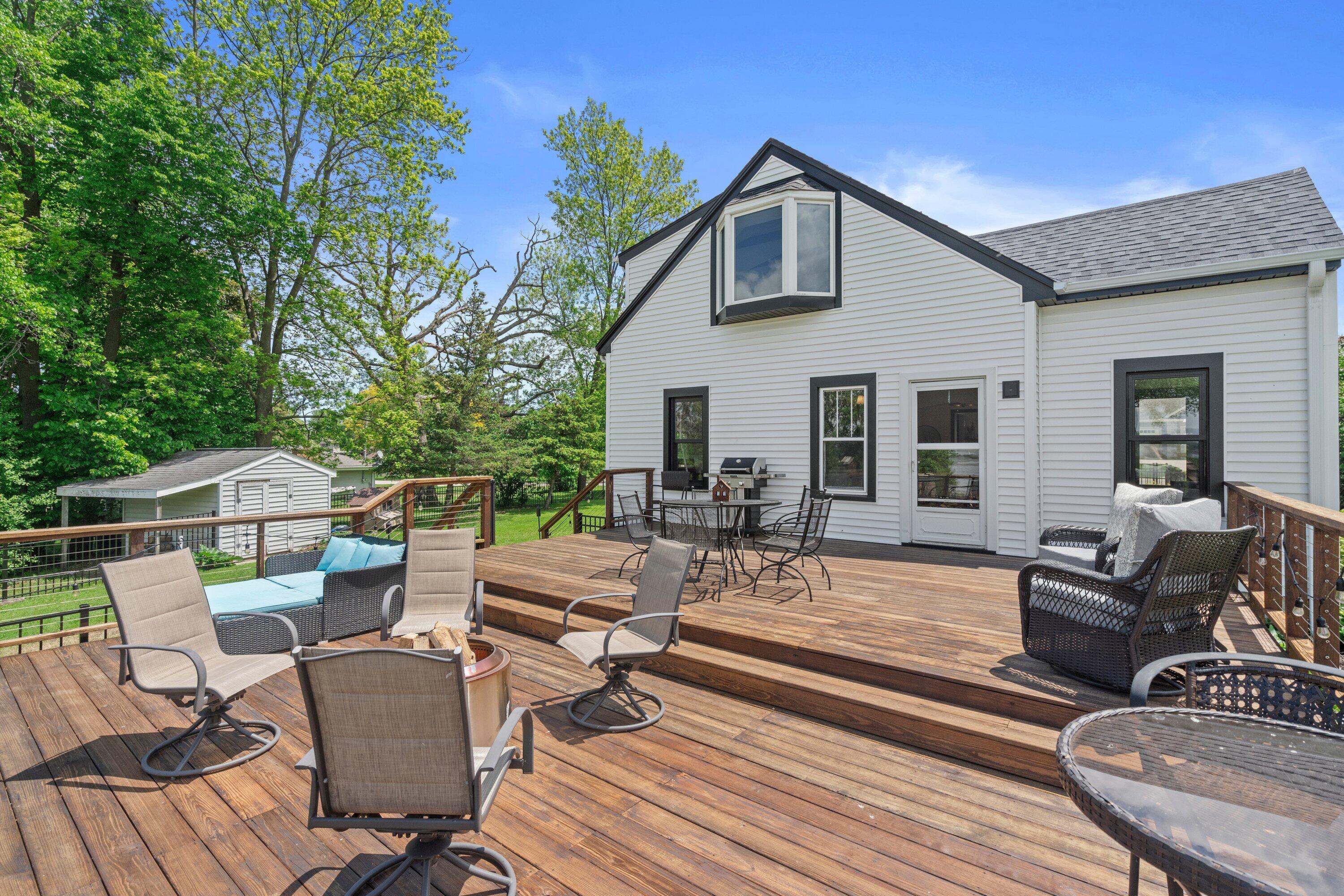 Wisconsin Lake Home for sale (MLS#: 1920195) at S94W14508  Groveway Ln, in Muskego, Wisconsin. (15 of 81)