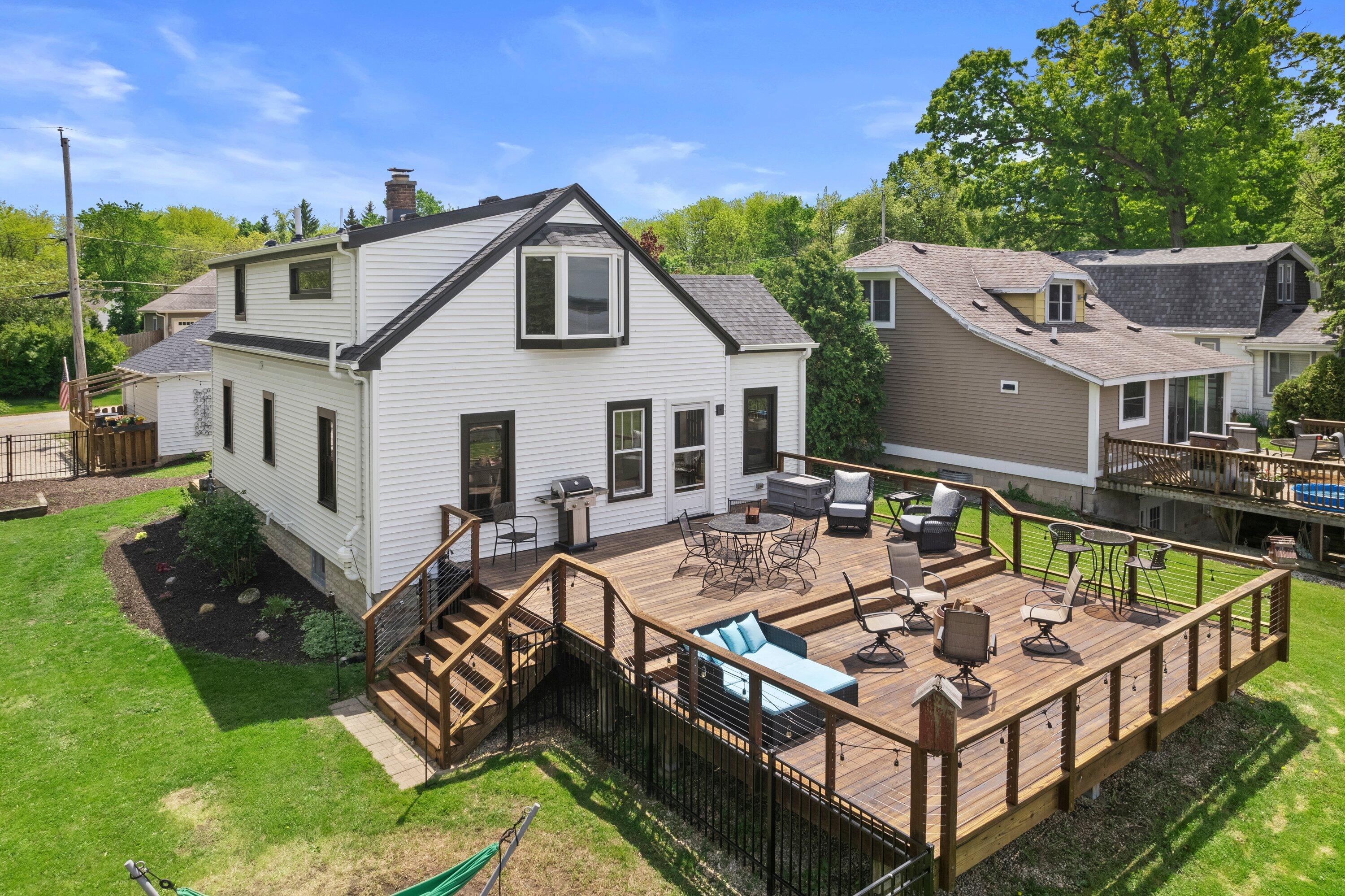 Wisconsin Lake Home for sale (MLS#: 1920195) at S94W14508  Groveway Ln, in Muskego, Wisconsin. (4 of 81)