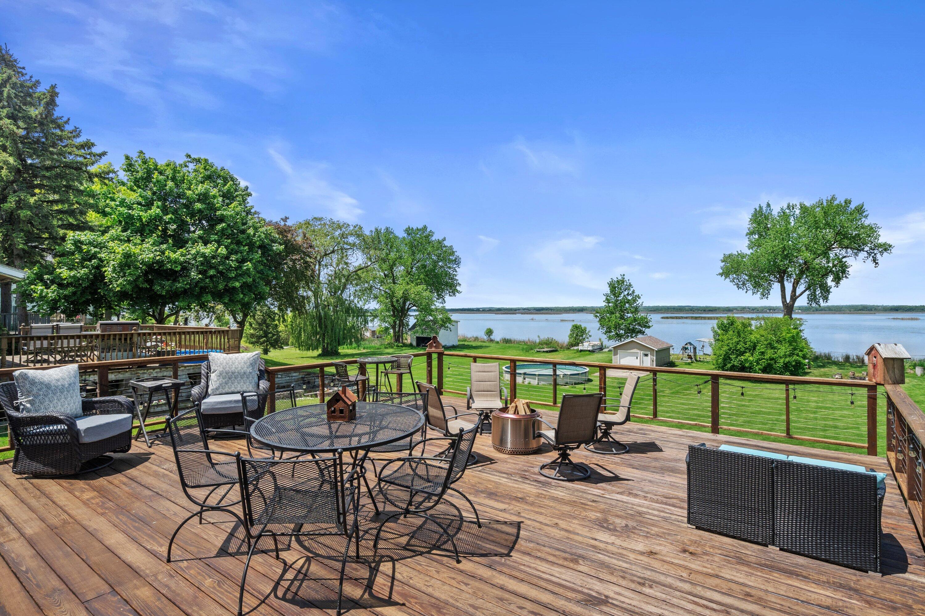 Wisconsin Lake Home for sale (MLS#: 1920195) at S94W14508  Groveway Ln, in Muskego, Wisconsin. (5 of 81)