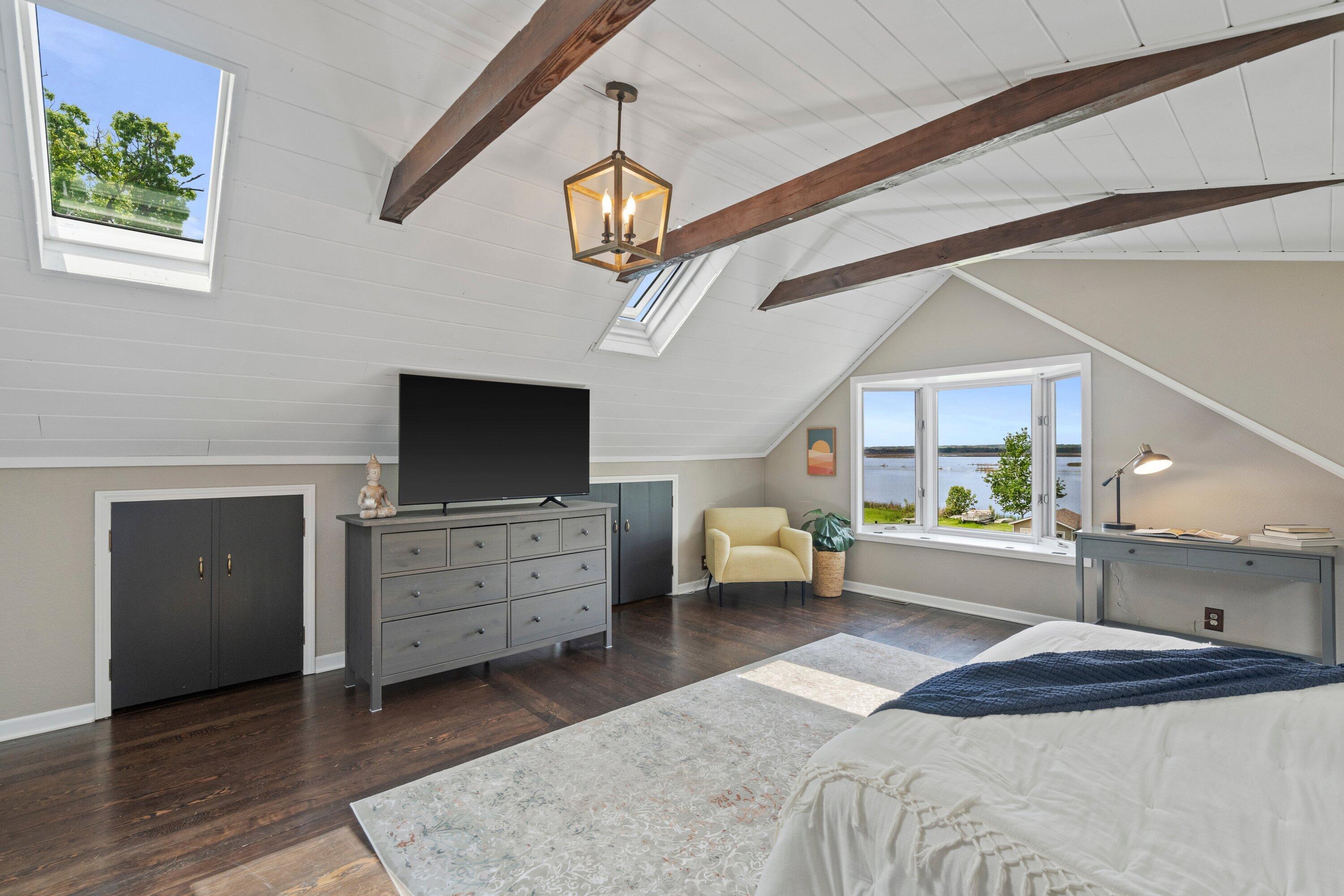 Wisconsin Lake Home for sale (MLS#: 1920195) at S94W14508  Groveway Ln, in Muskego, Wisconsin. (44 of 81)