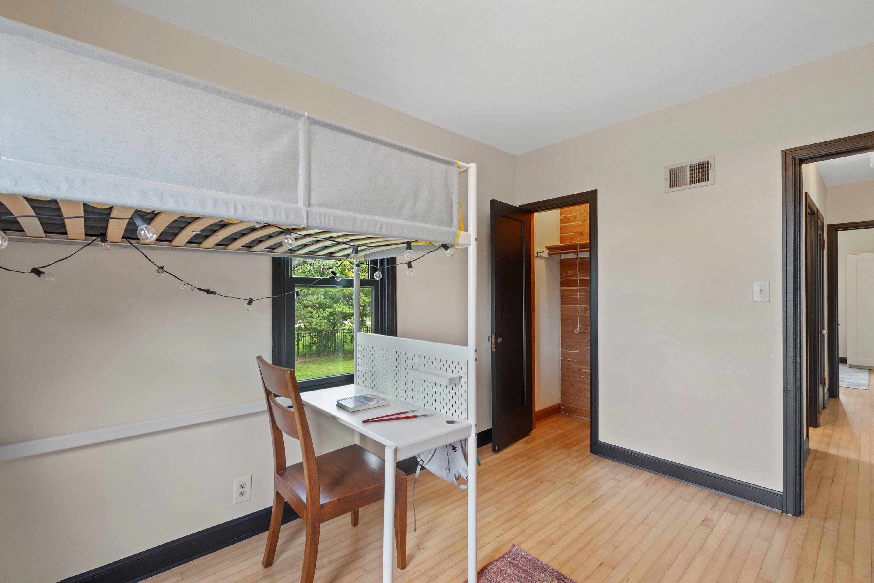 Wisconsin Lake Home for sale (MLS#: 1920195) at S94W14508  Groveway Ln, in Muskego, Wisconsin. (53 of 81)