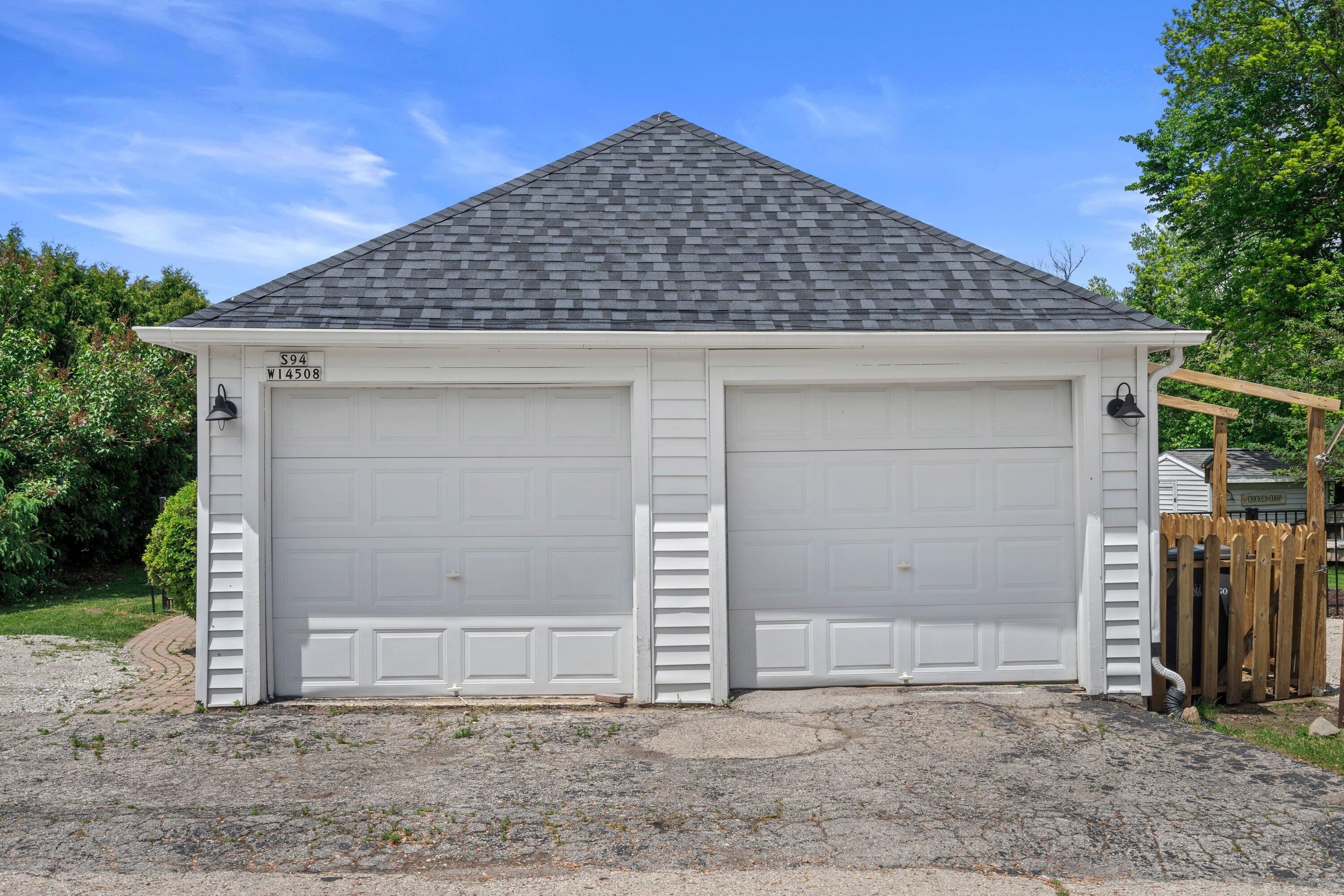 Wisconsin Lake Home for sale (MLS#: 1920195) at S94W14508  Groveway Ln, in Muskego, Wisconsin. (61 of 81)