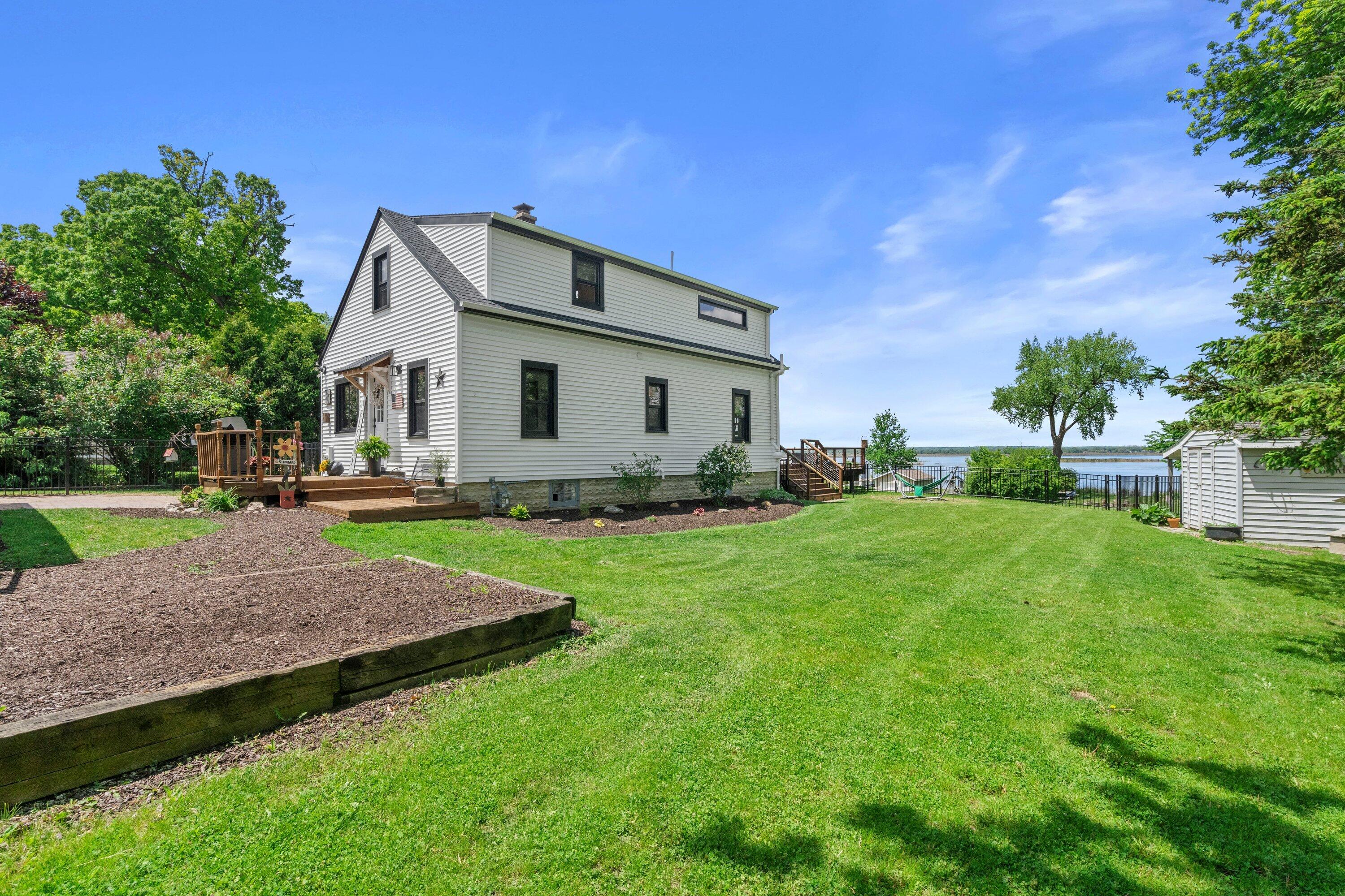 Wisconsin Lake Home for sale (MLS#: 1920195) at S94W14508  Groveway Ln, in Muskego, Wisconsin. (74 of 81)